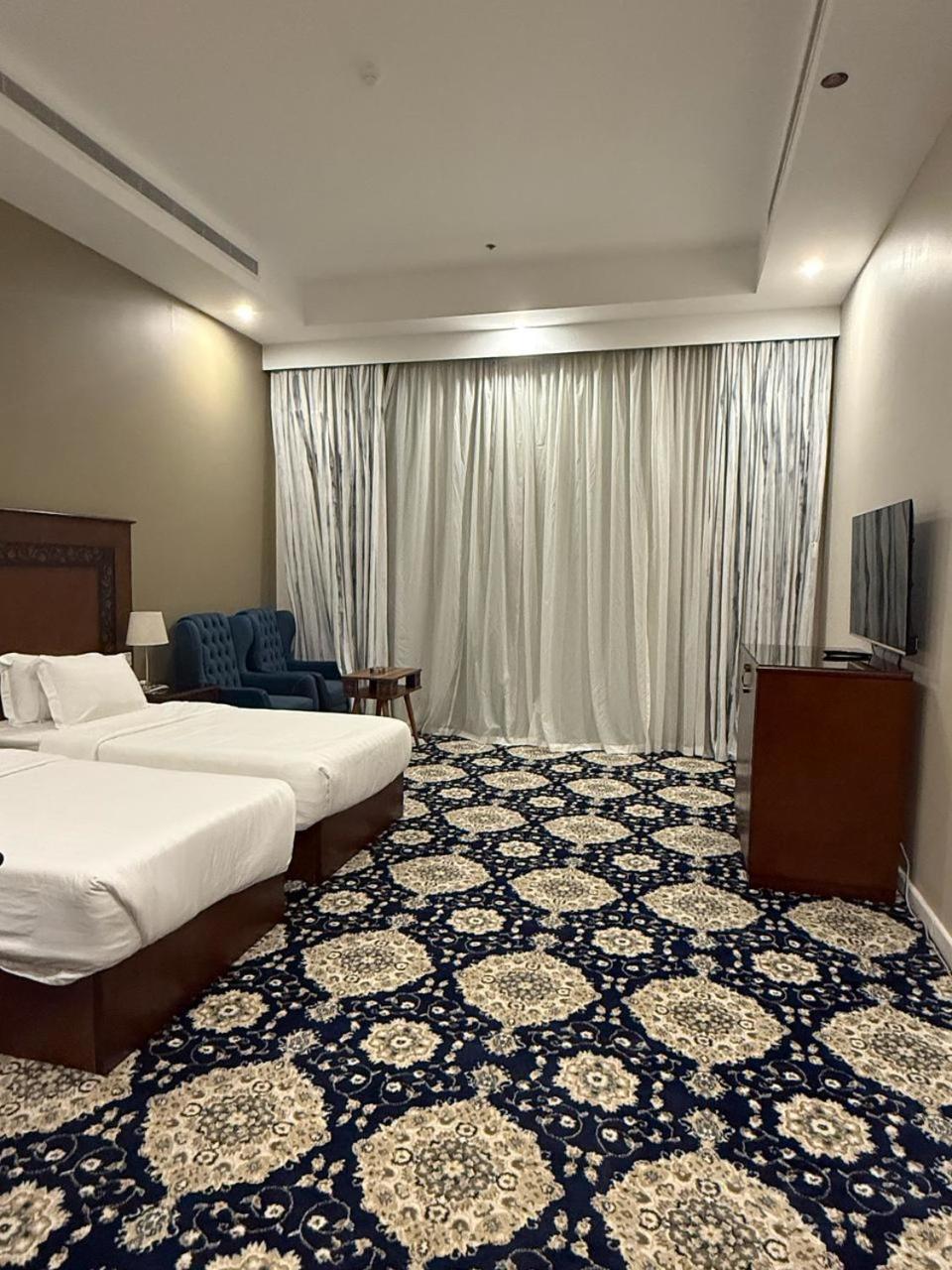 Deluxe Twin Room photo 1