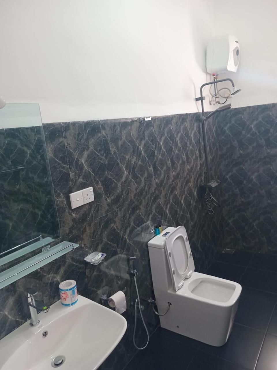 Deluxe Double Room with Sea View - Photo 4