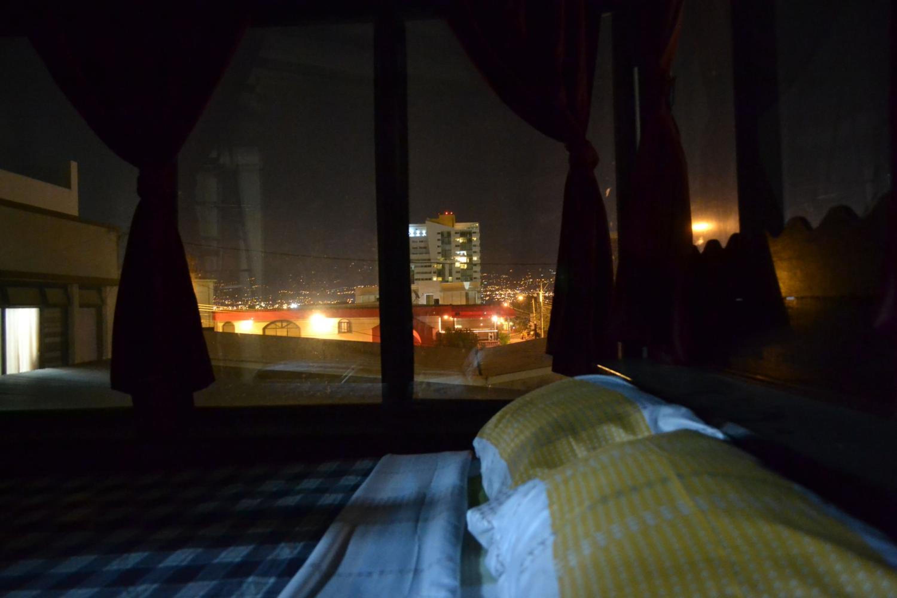 Twin Room with A/C photo 2