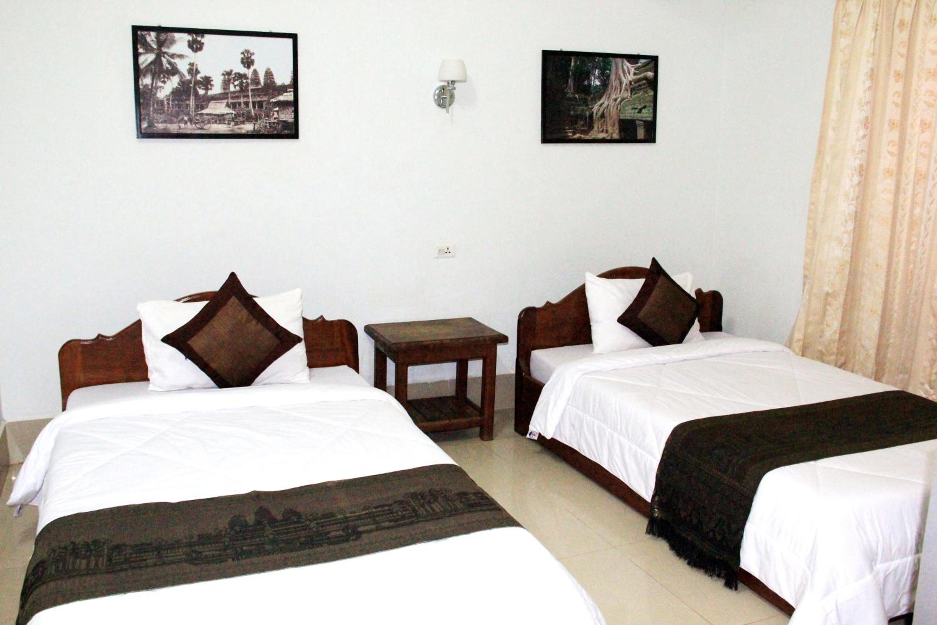Twin Room with Air Conditioning - Photo 4