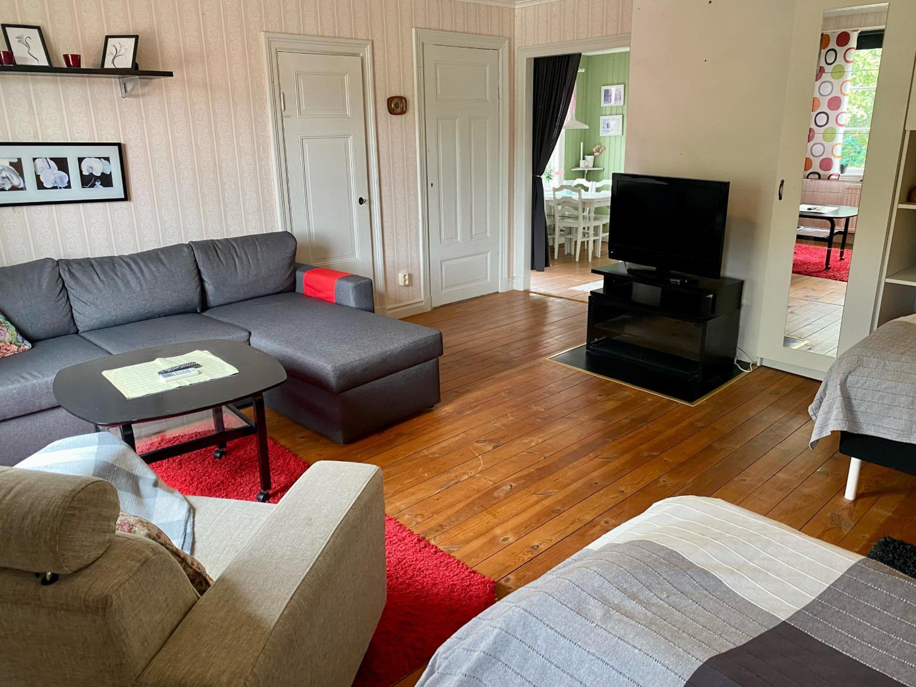 Apartment photo 3
