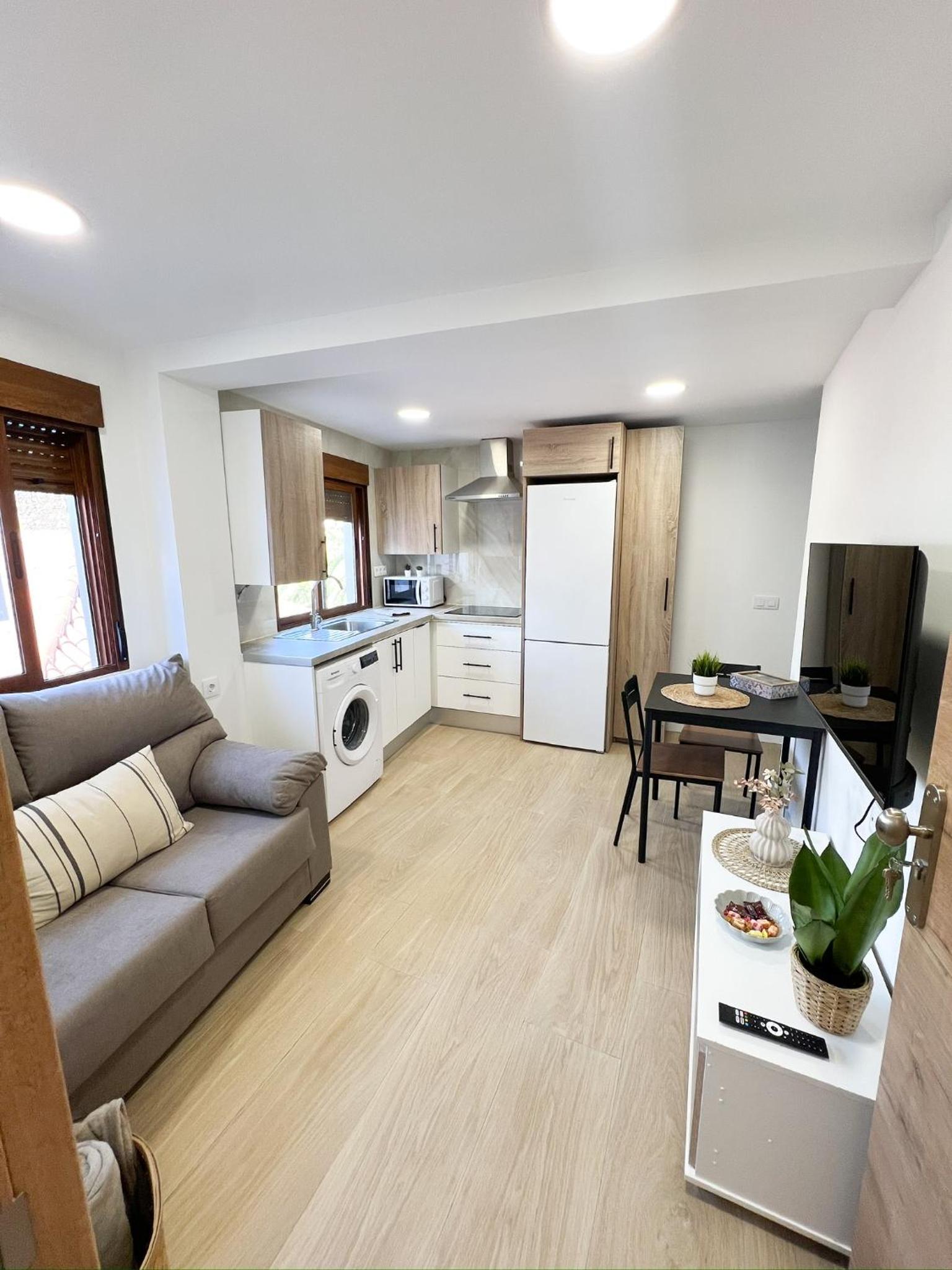 Apartment with View photo 3