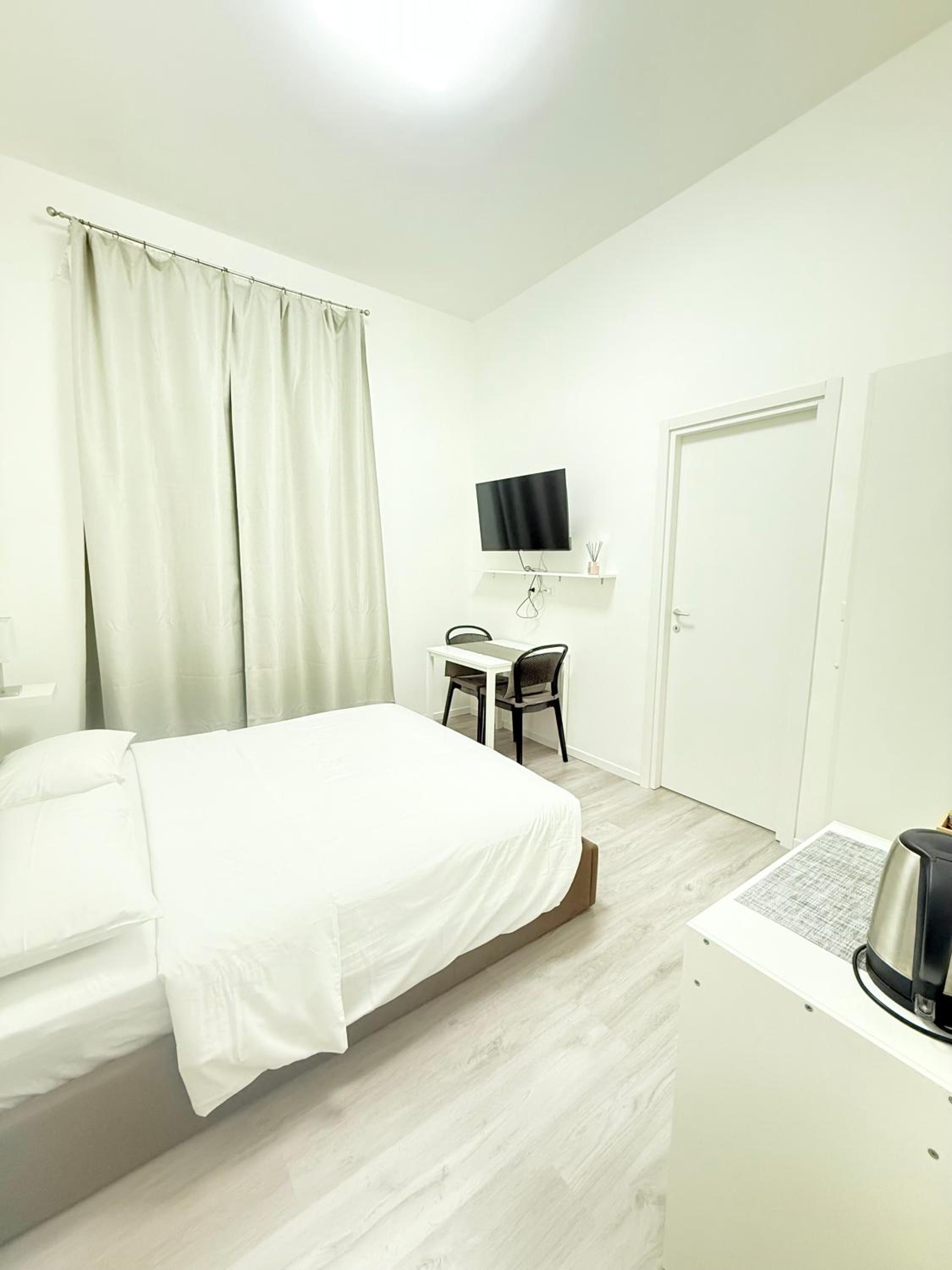 Single Room photo 1