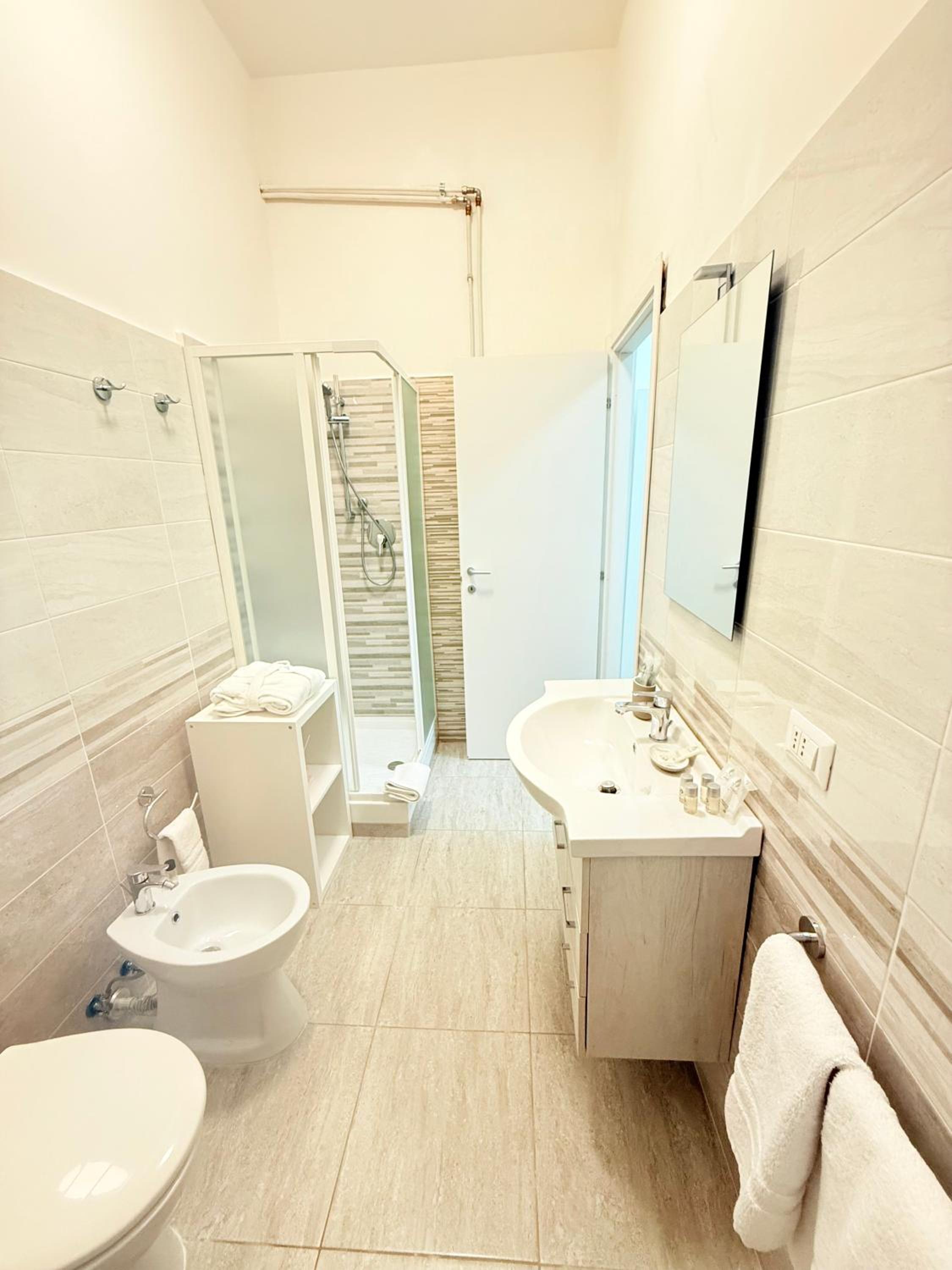Single Room photo 3
