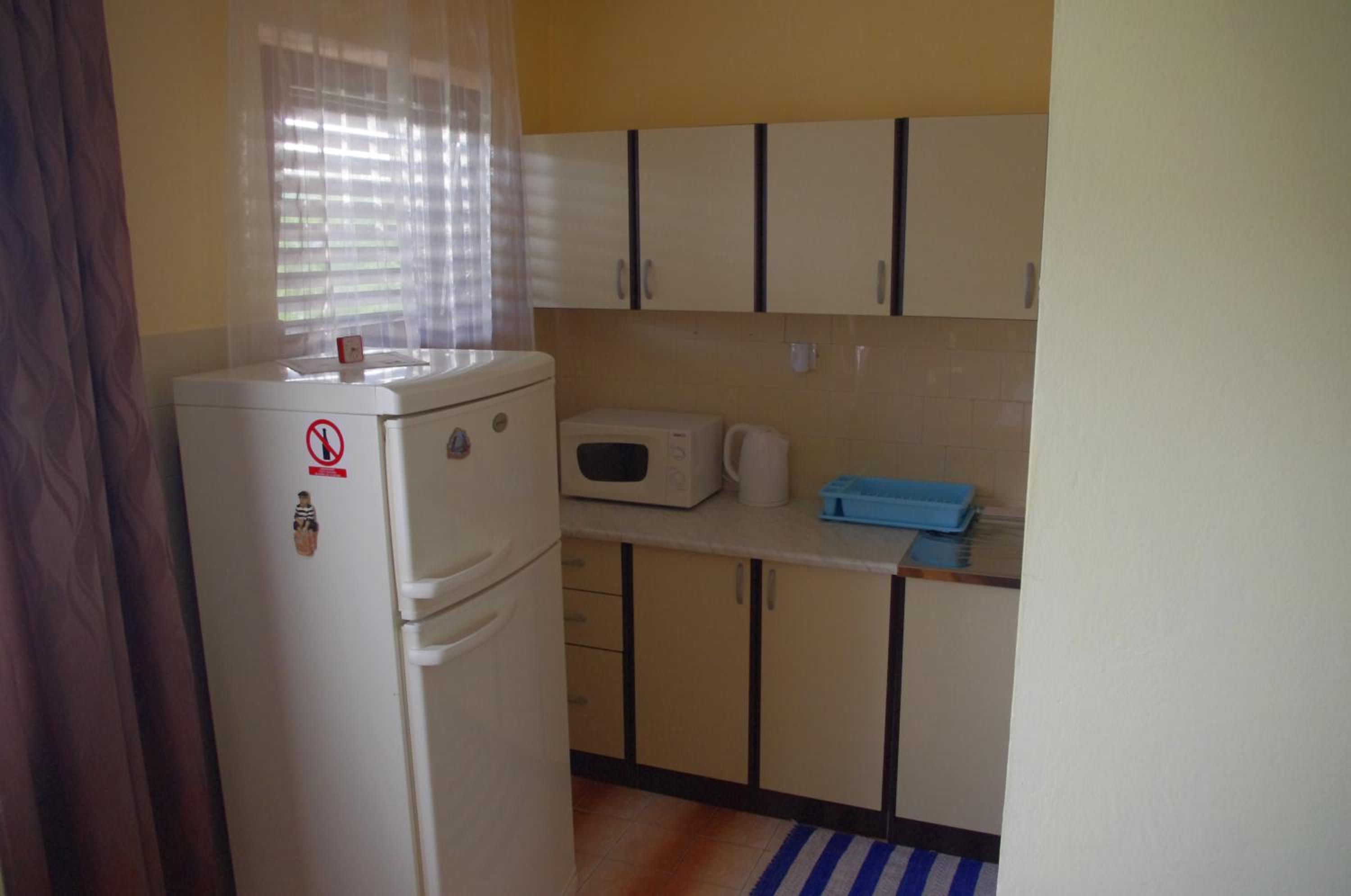 Apartment with Balcony - Photo 40