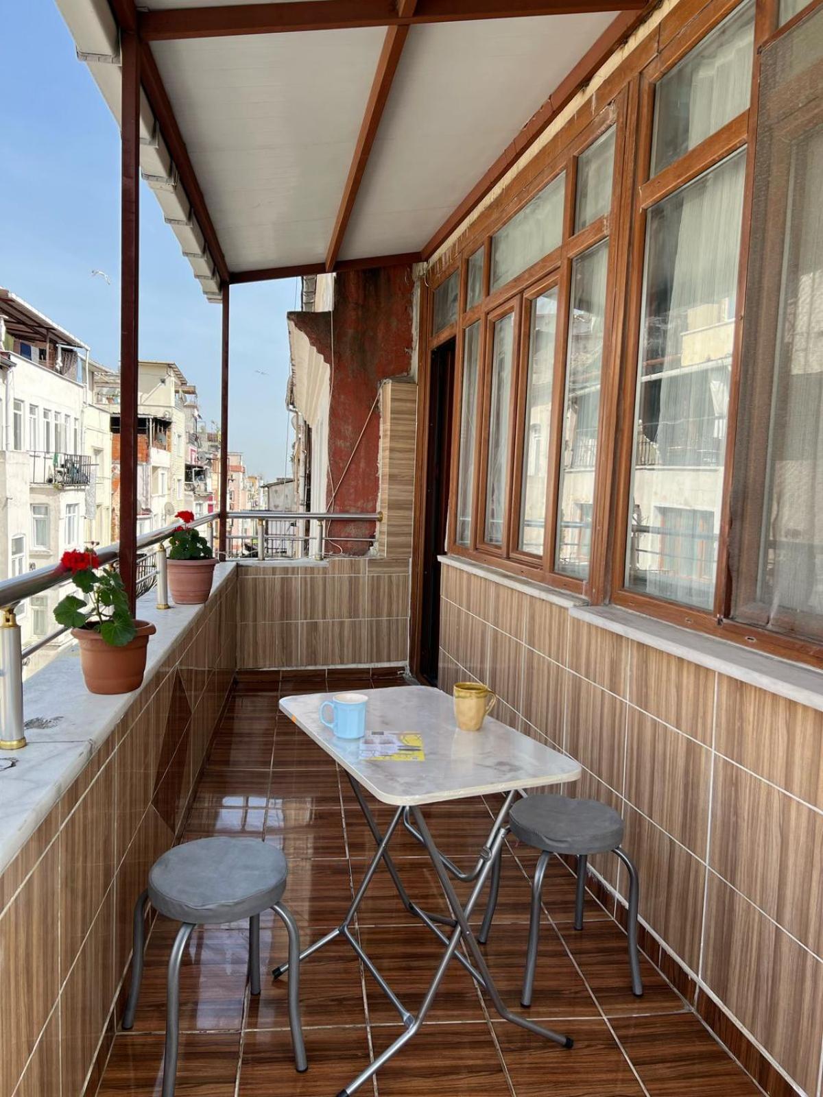Double Room with Balcony photo 3