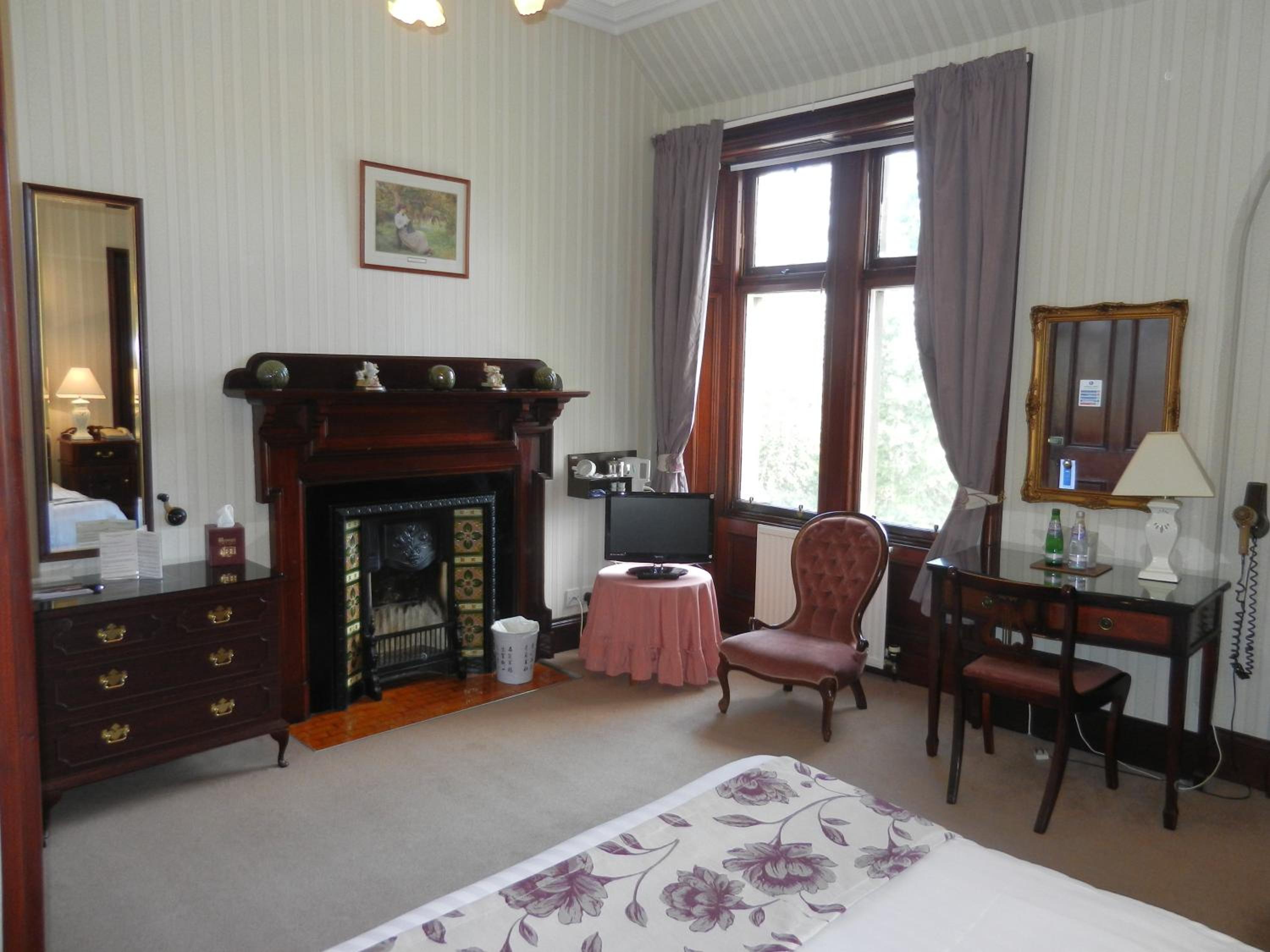 Standard Double Room - Photo 3
