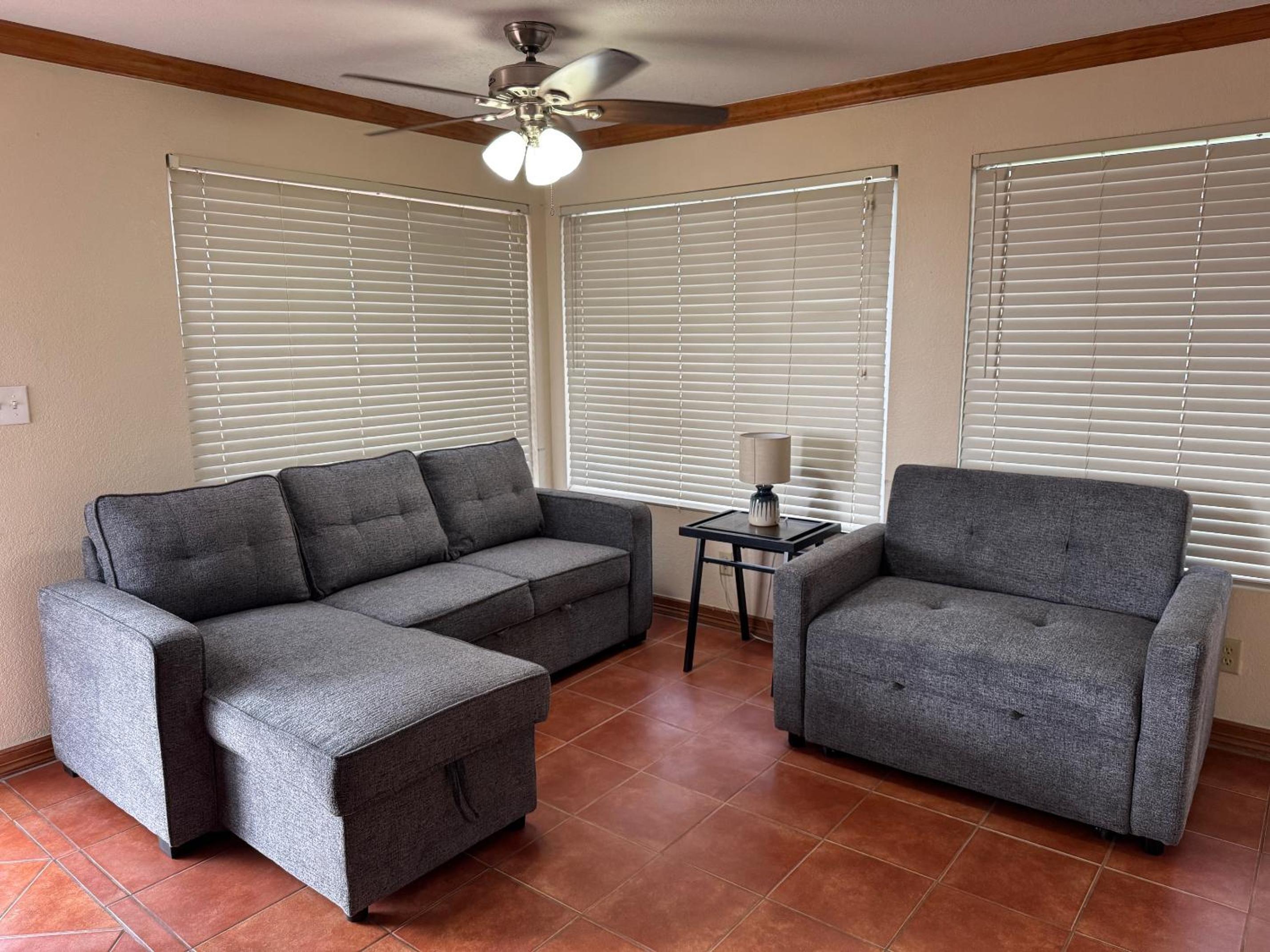 Penthouse Apartment photo 2