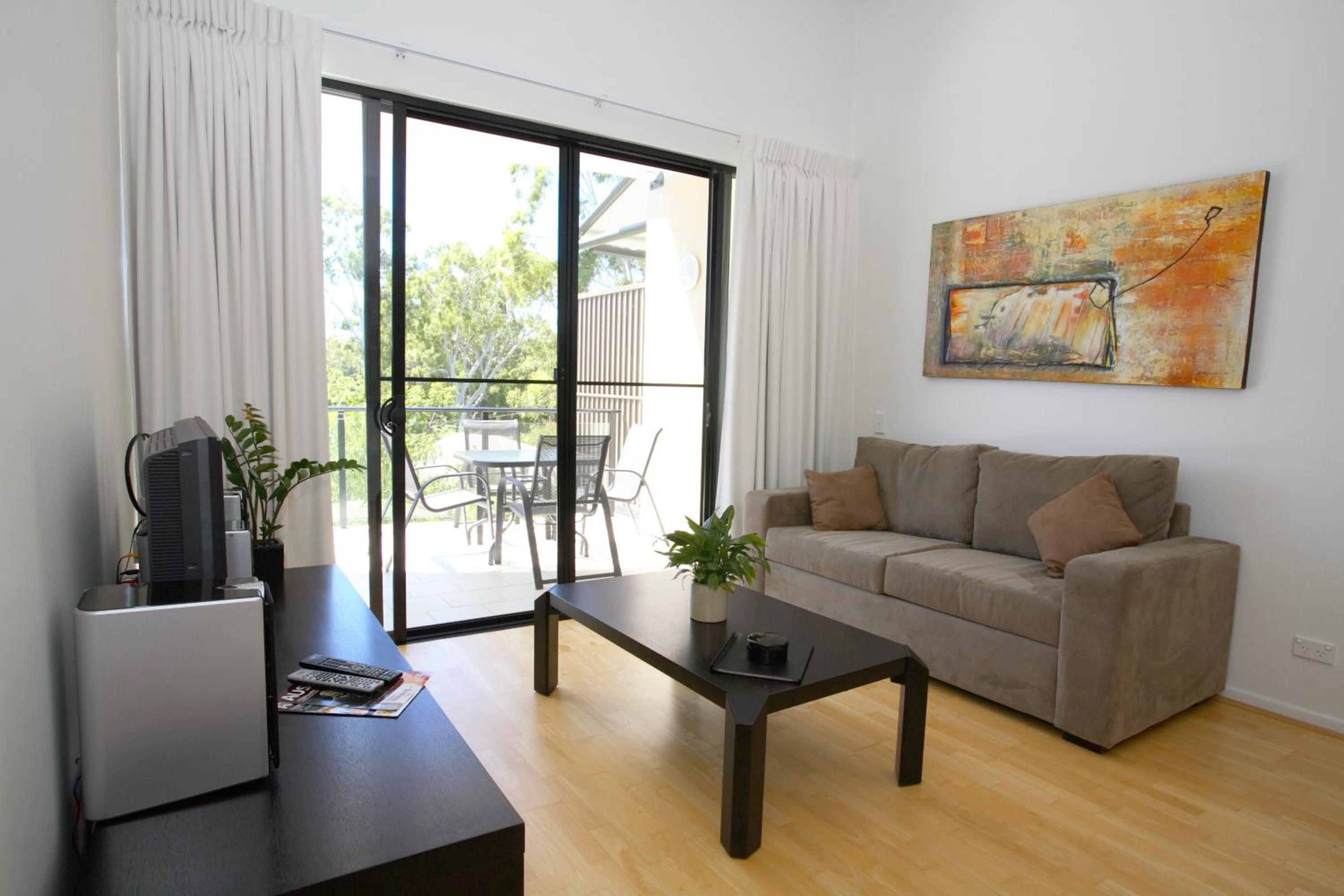 Standard Apartment photo 3