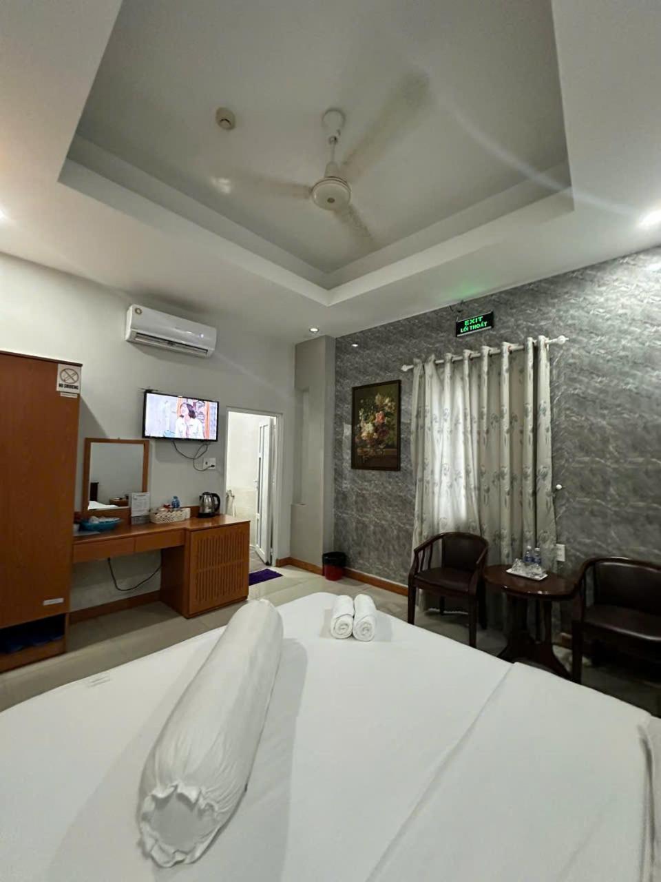 Deluxe Double Room photo 3