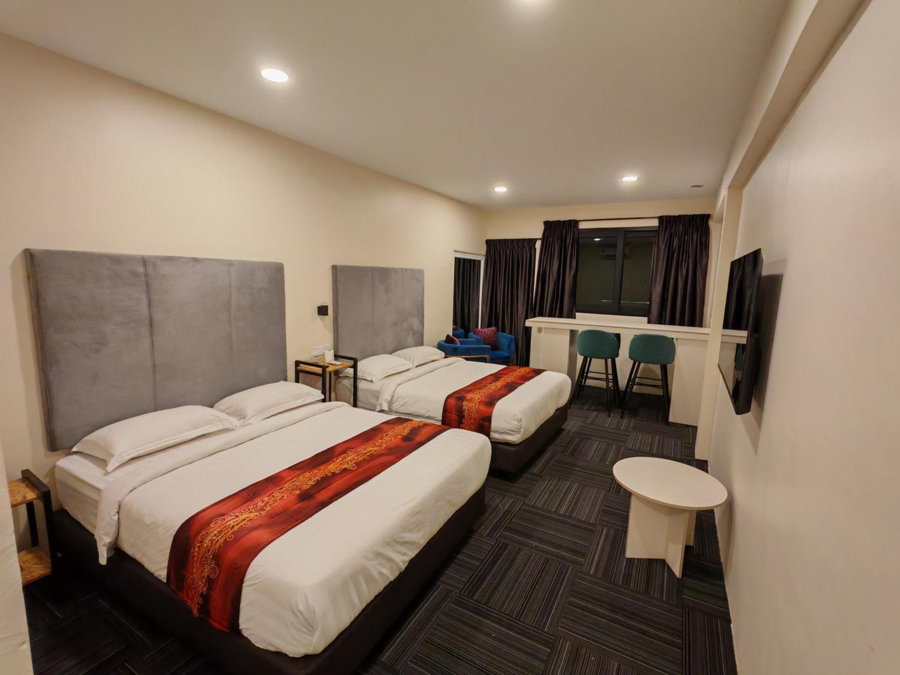 Family Suite - Photo 3