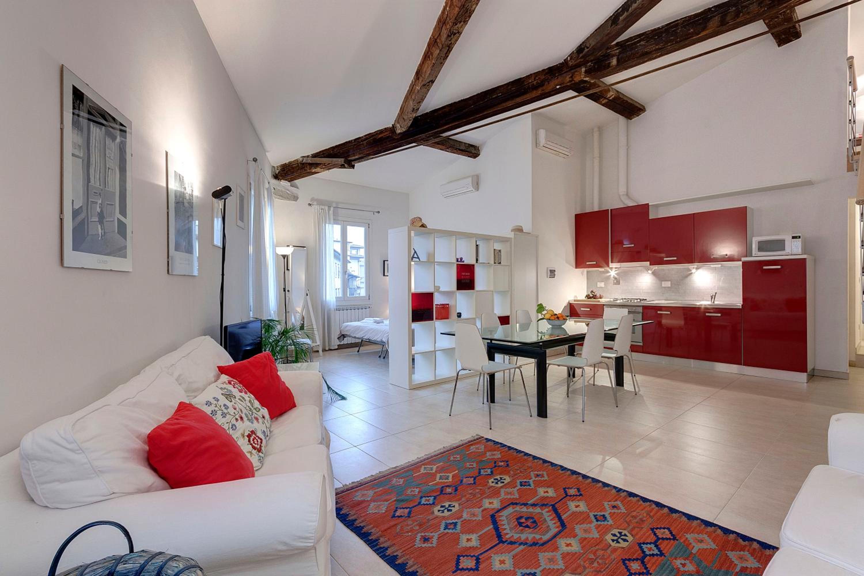 Loft - Split Level photo 1