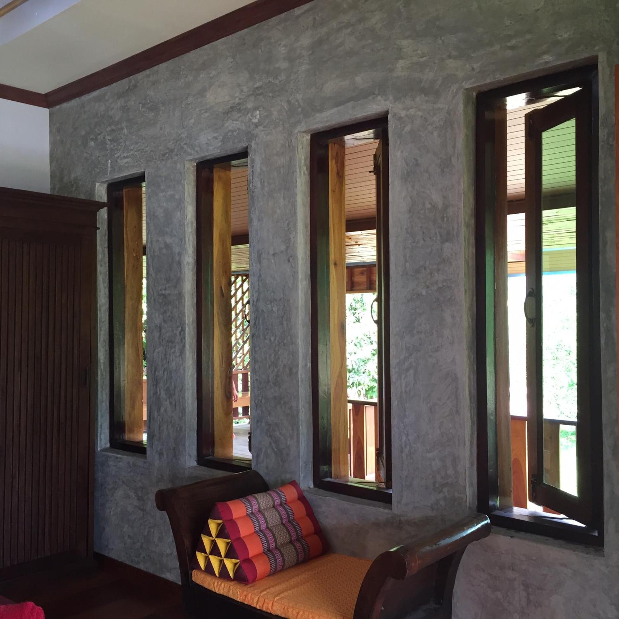 Three-Bedroom House photo 1