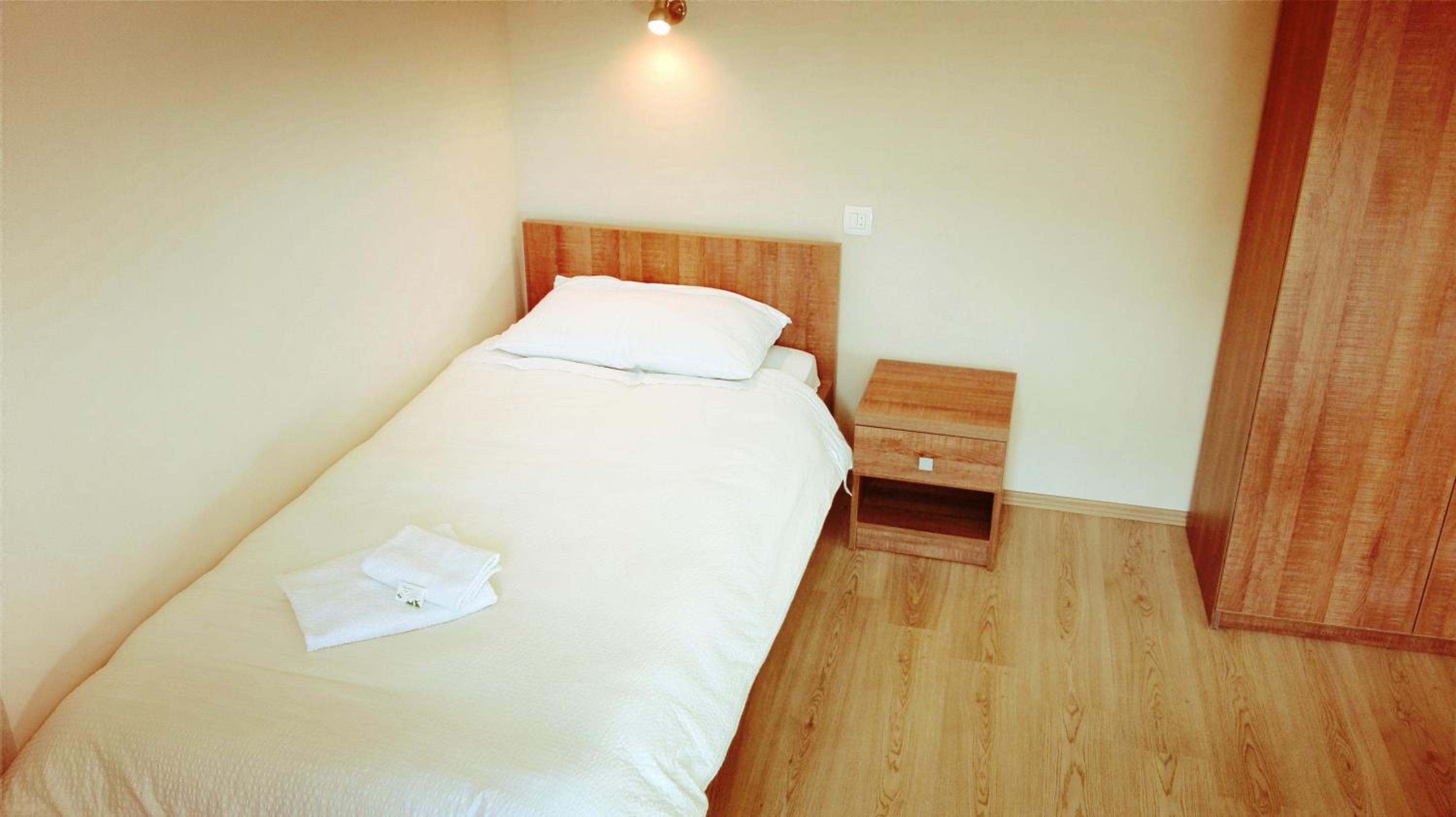 Single Room photo 1