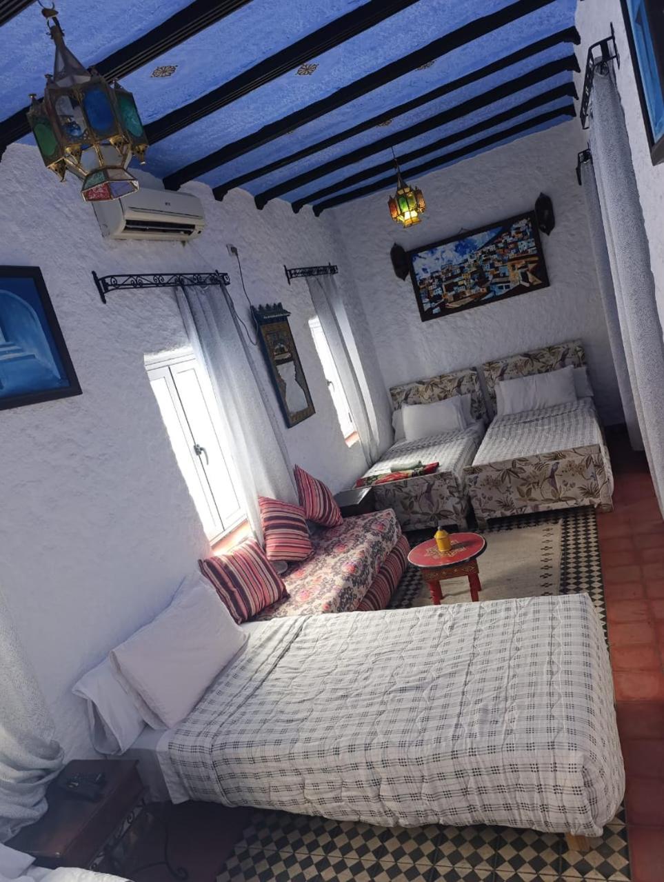 Quadruple Room - Photo 5