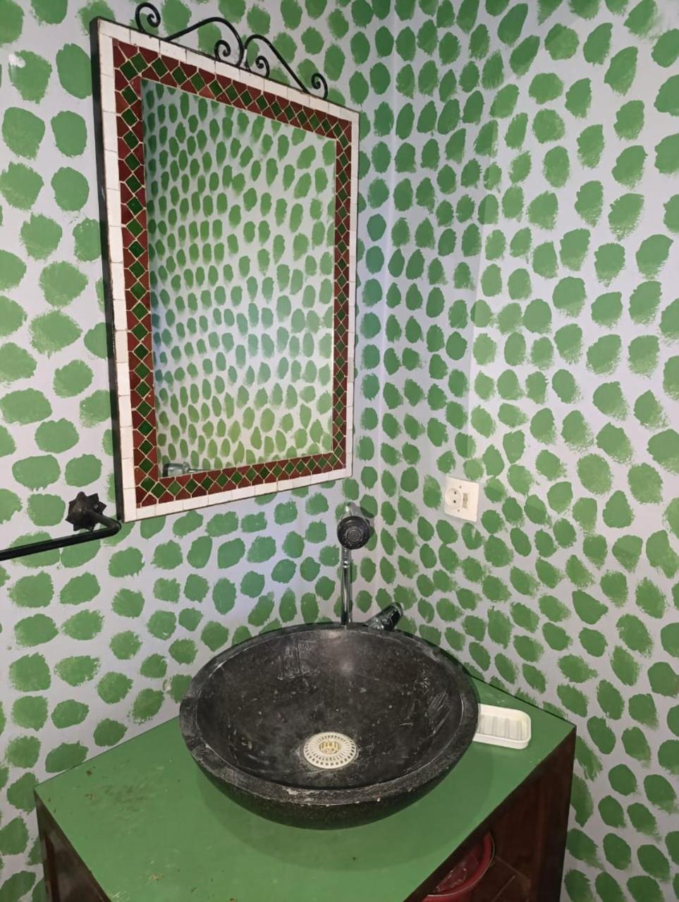 Quadruple Room - Photo 4