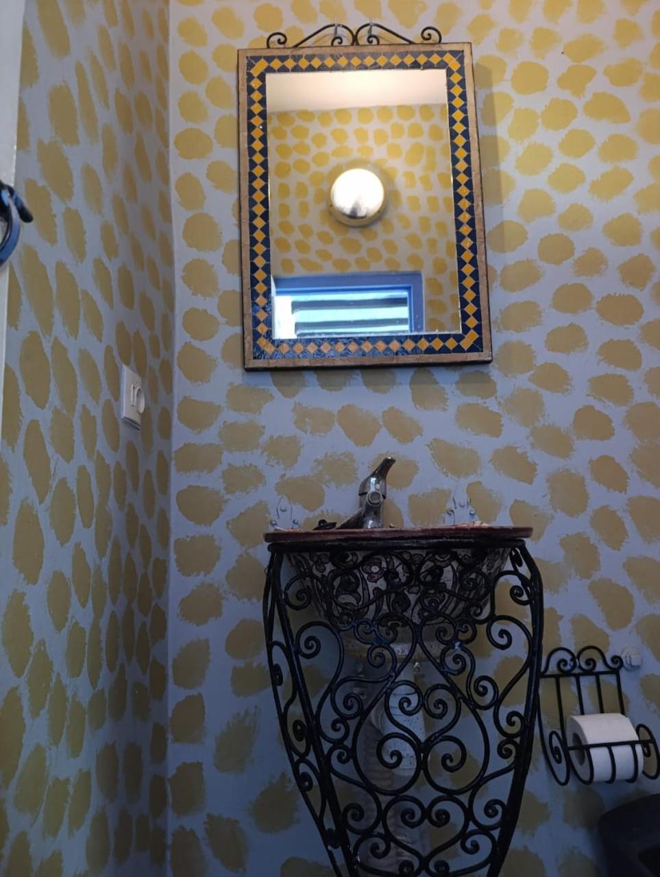 Deluxe Junior Suite - Photo 2