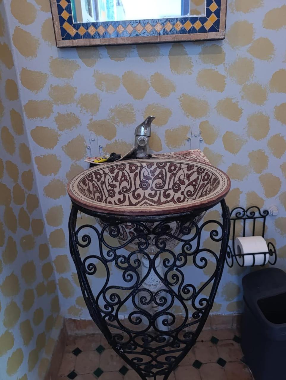 Deluxe Junior Suite - Photo 14