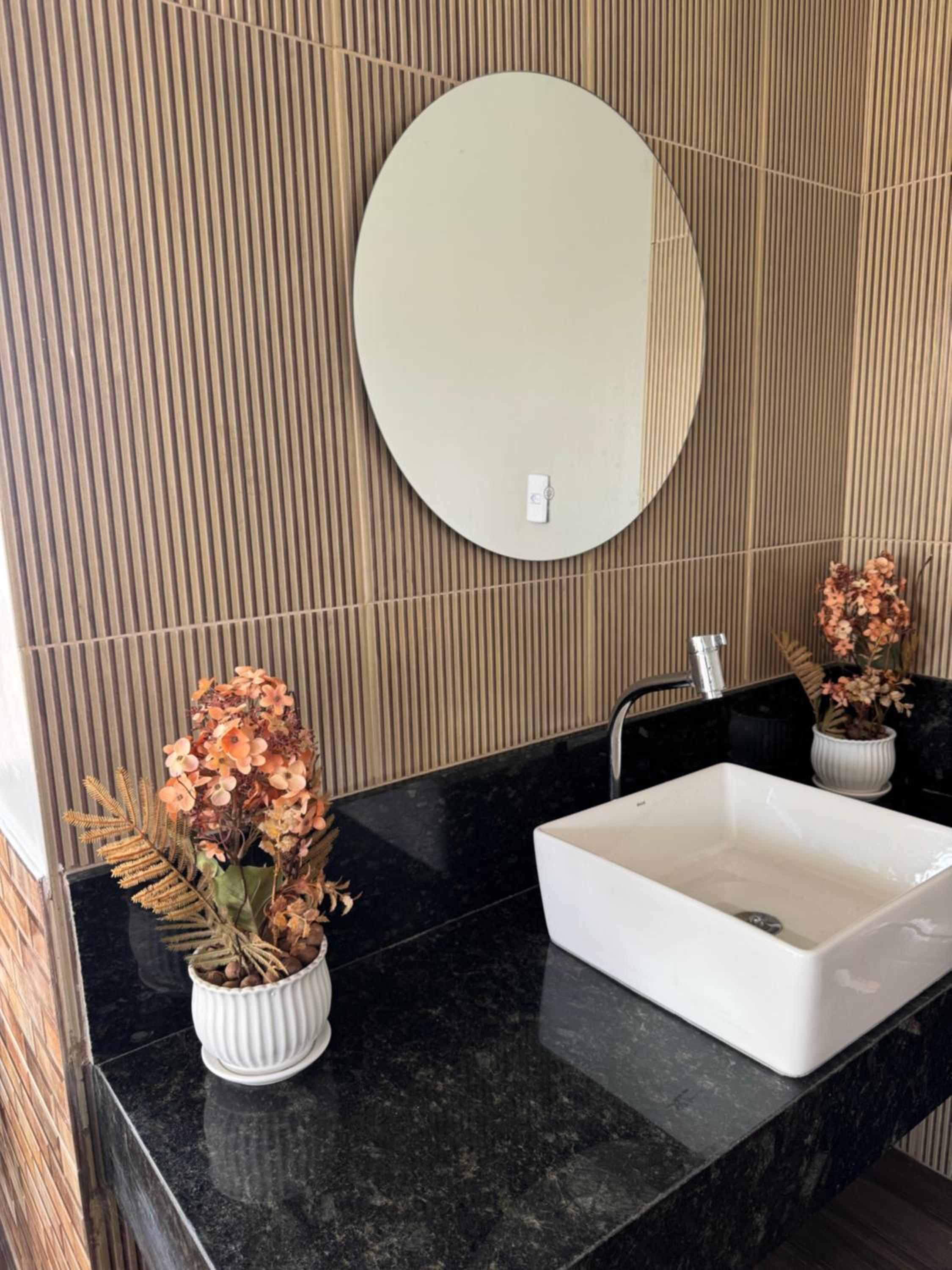 Queen Room - Disability Access