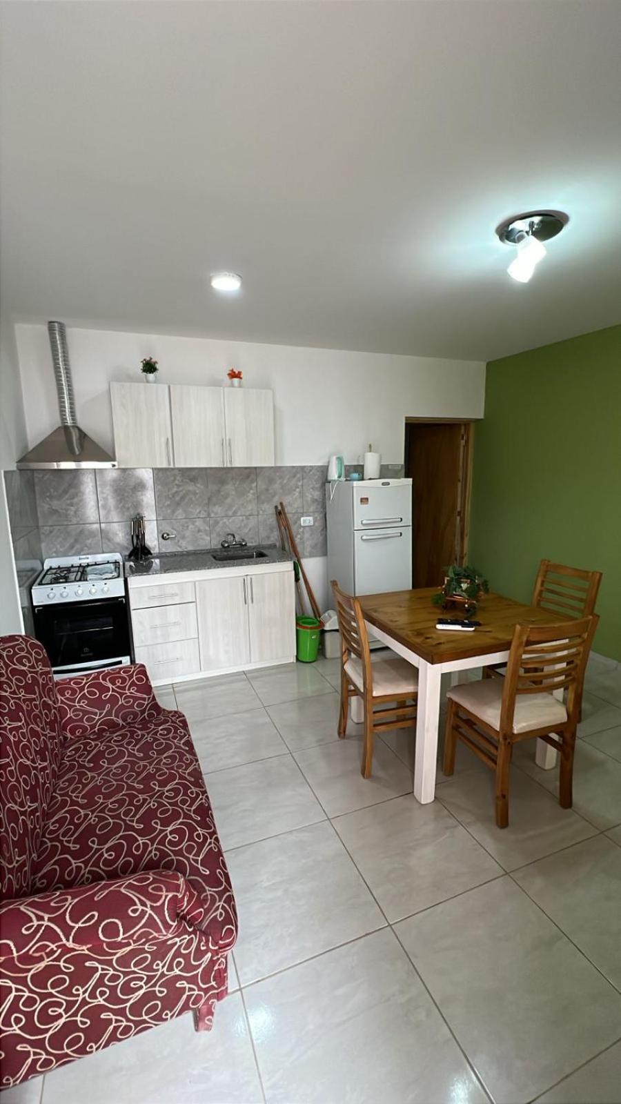 One-Bedroom Apartment photo 3