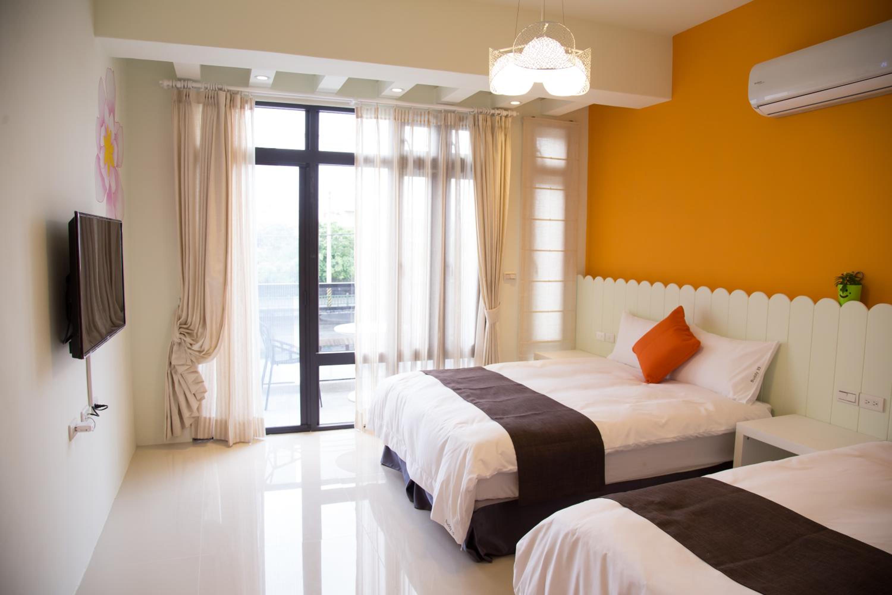 Standard Triple Room photo 2