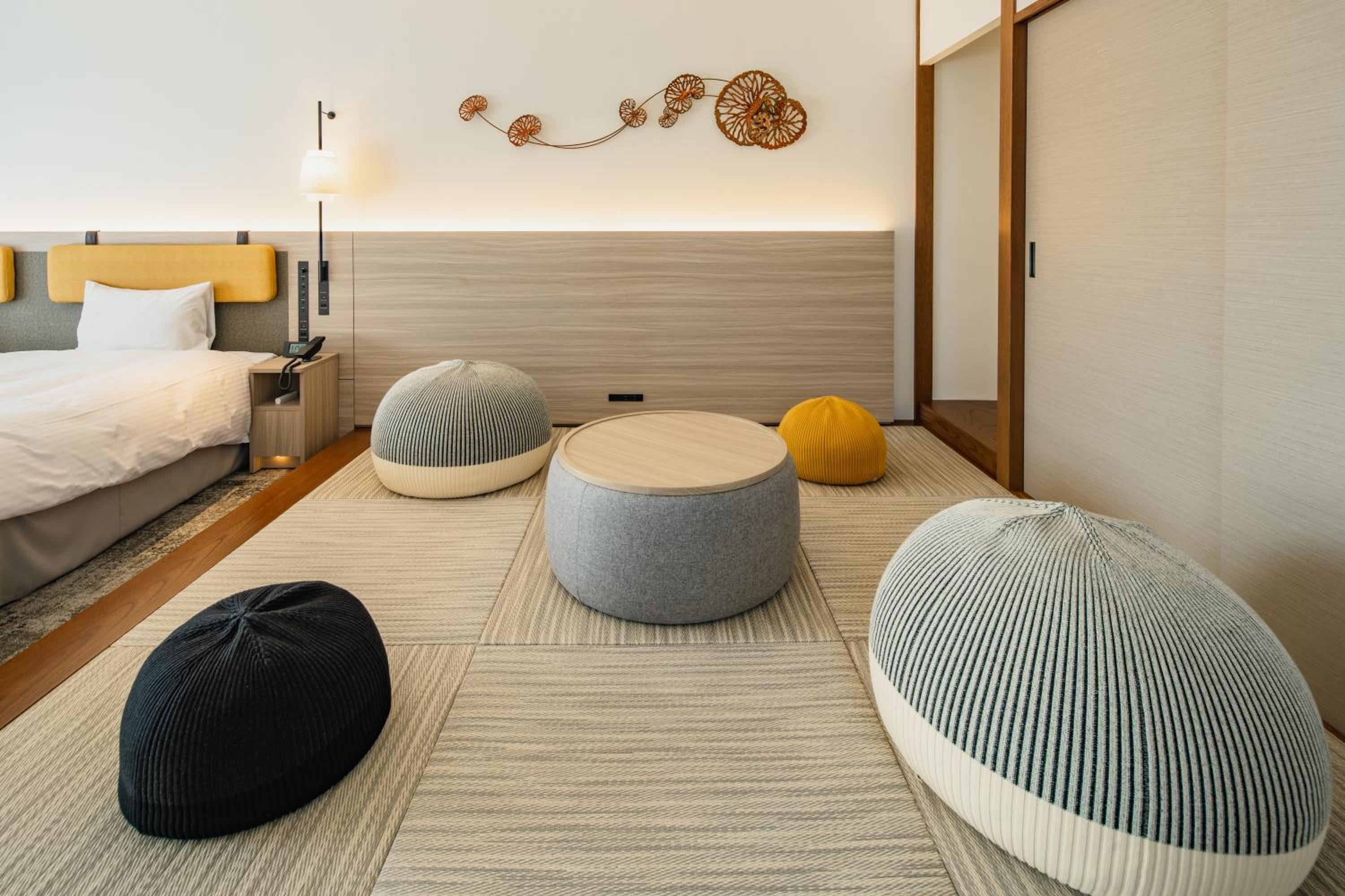 Twin Room - Photo 3
