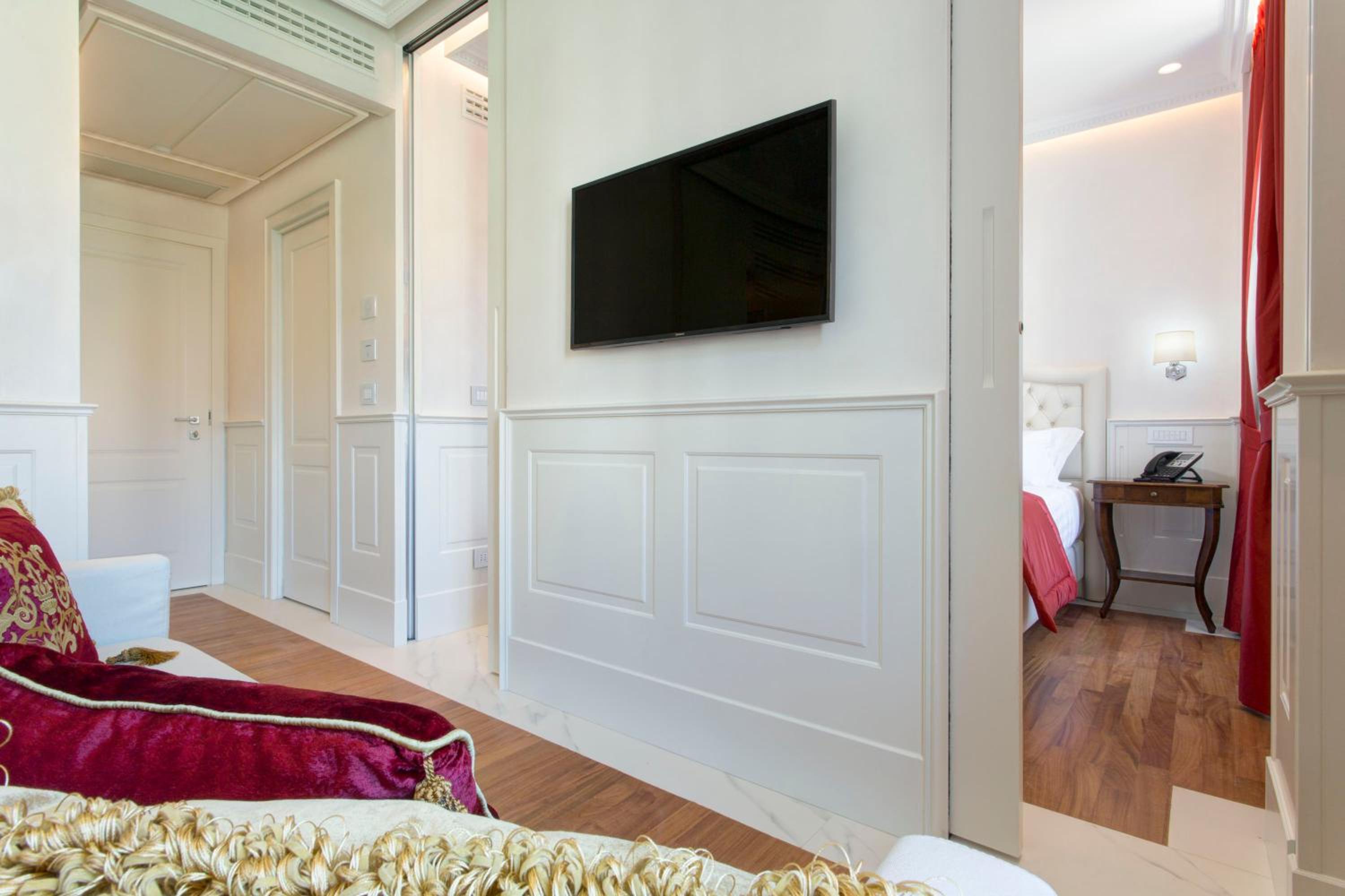 Superior Triple Room