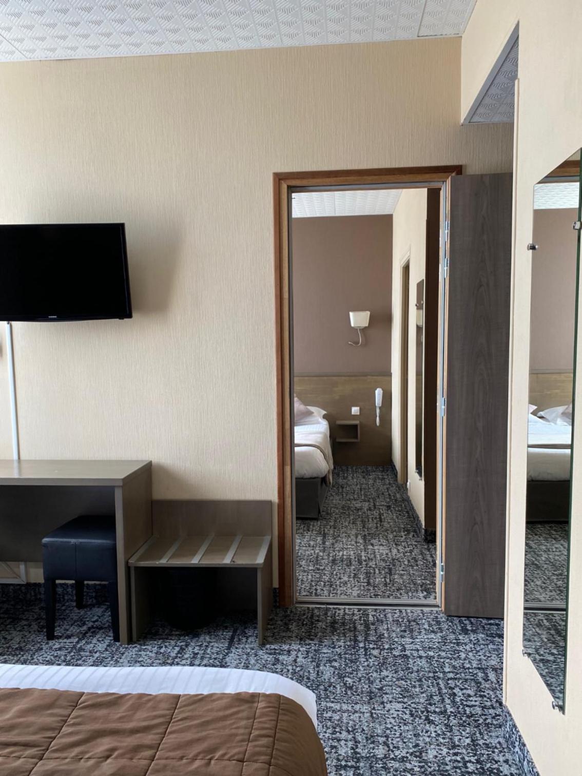 Superior Twin Room photo 3