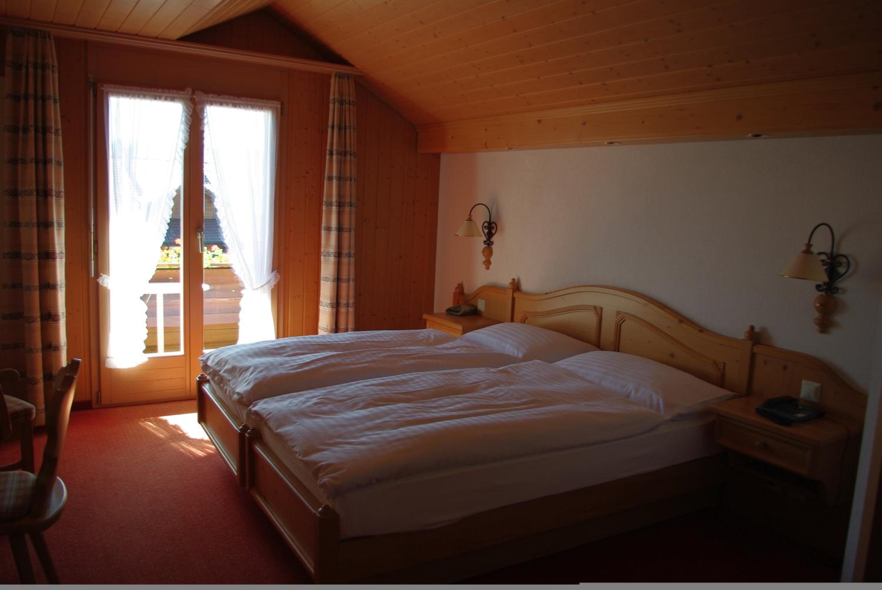 Double Room - Photo 2