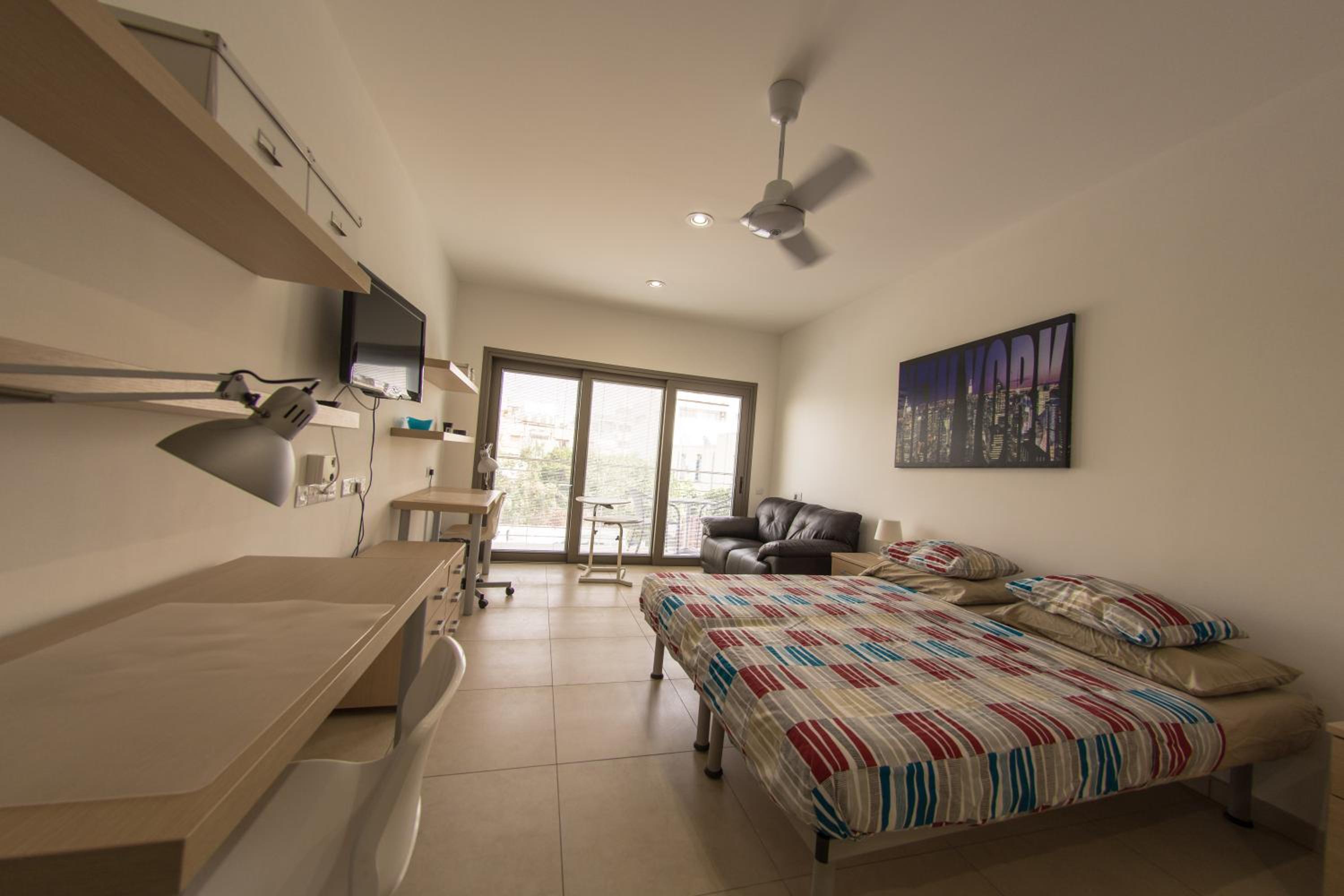 Studio Apartment