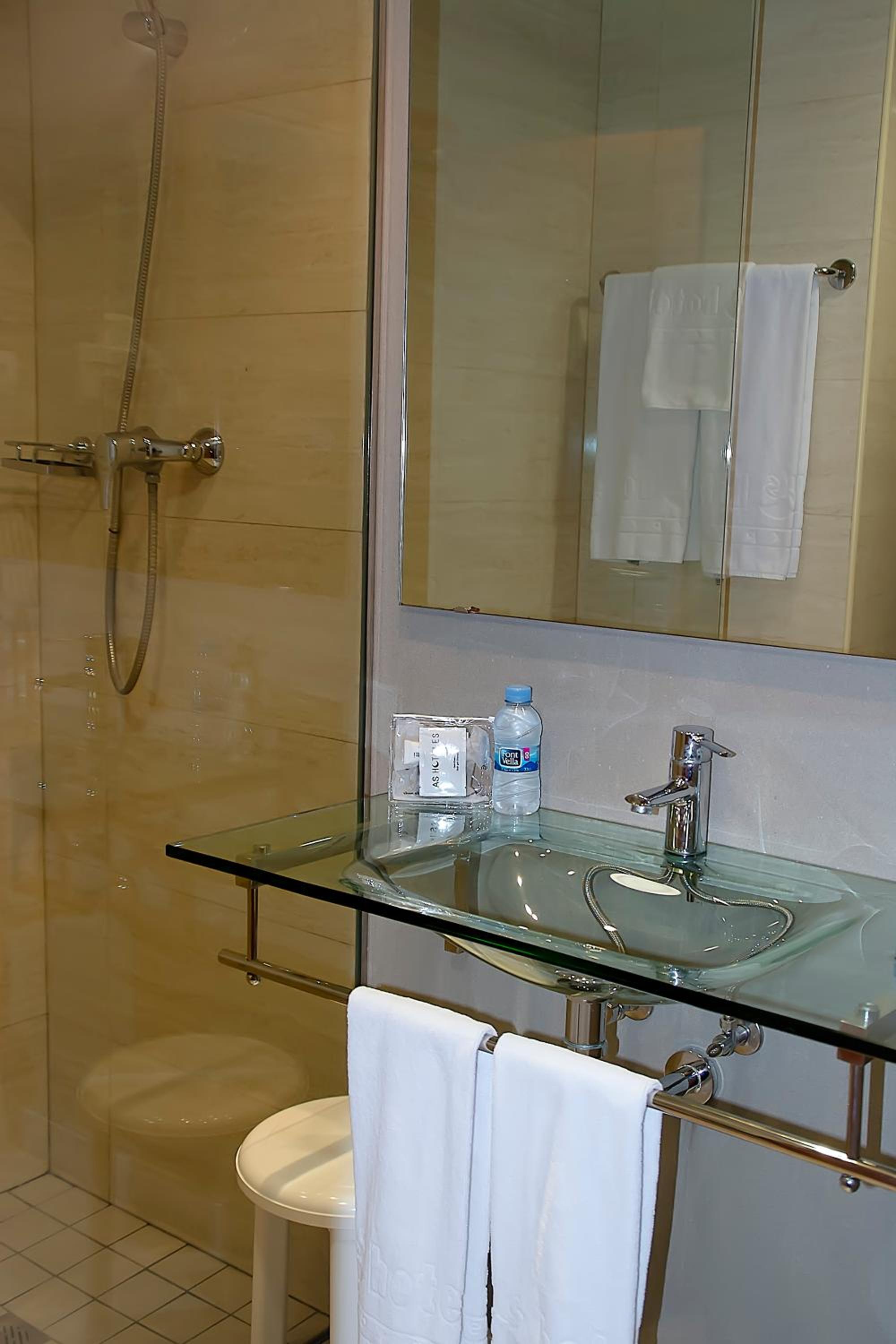 Double Room - Single Use photo 3