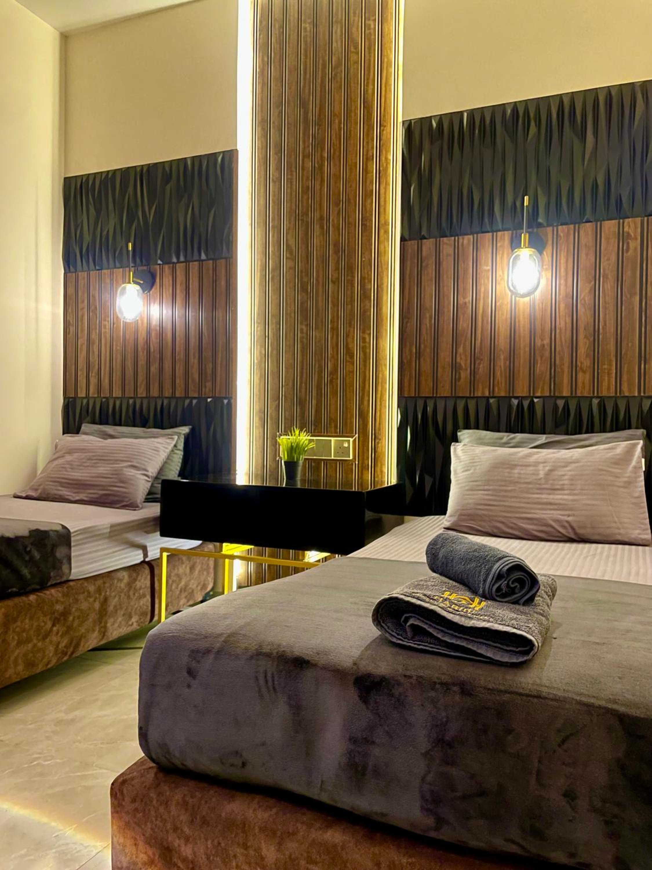 Deluxe Twin Room photo 2