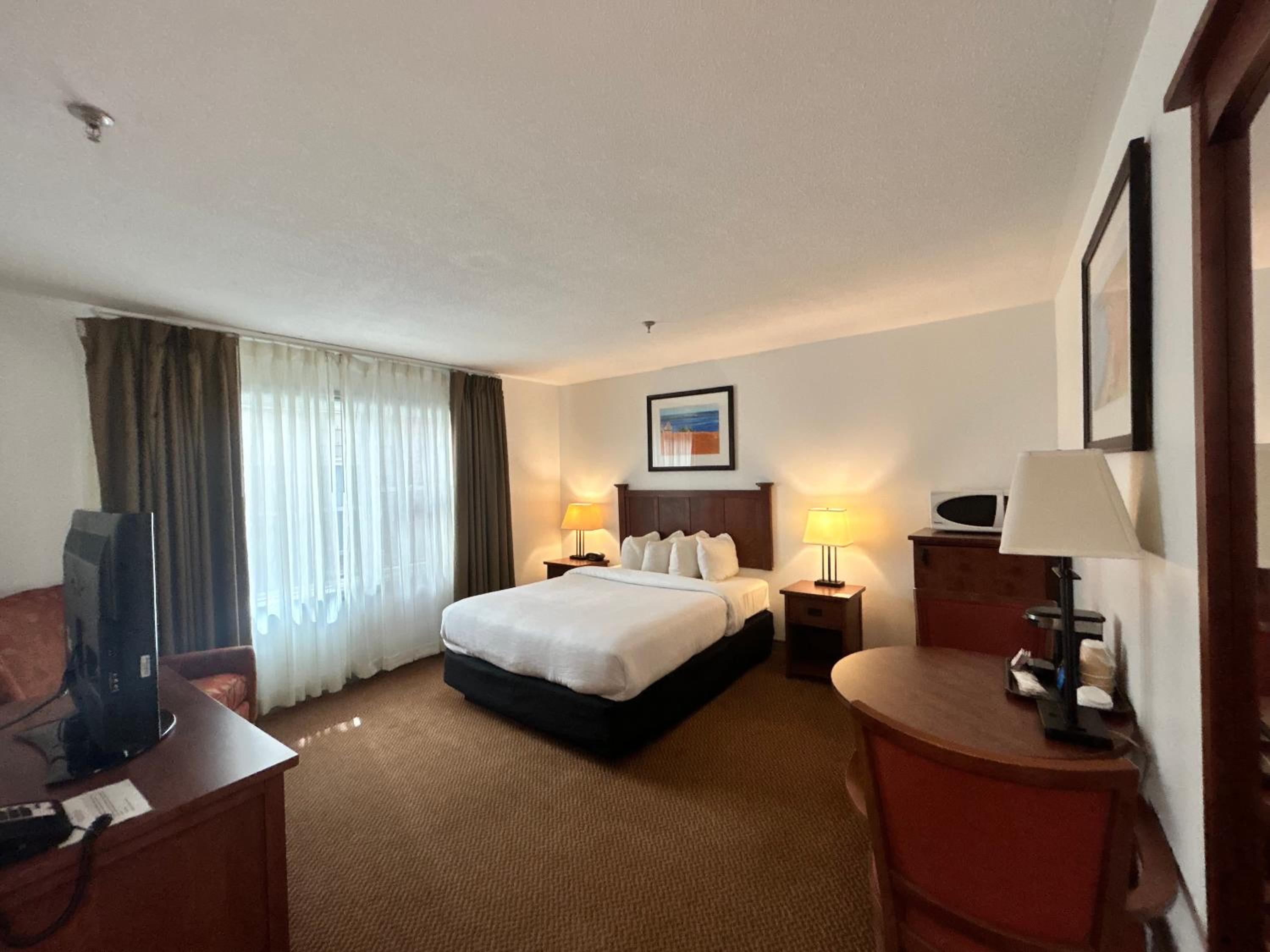 Standard Queen Room - Photo 1