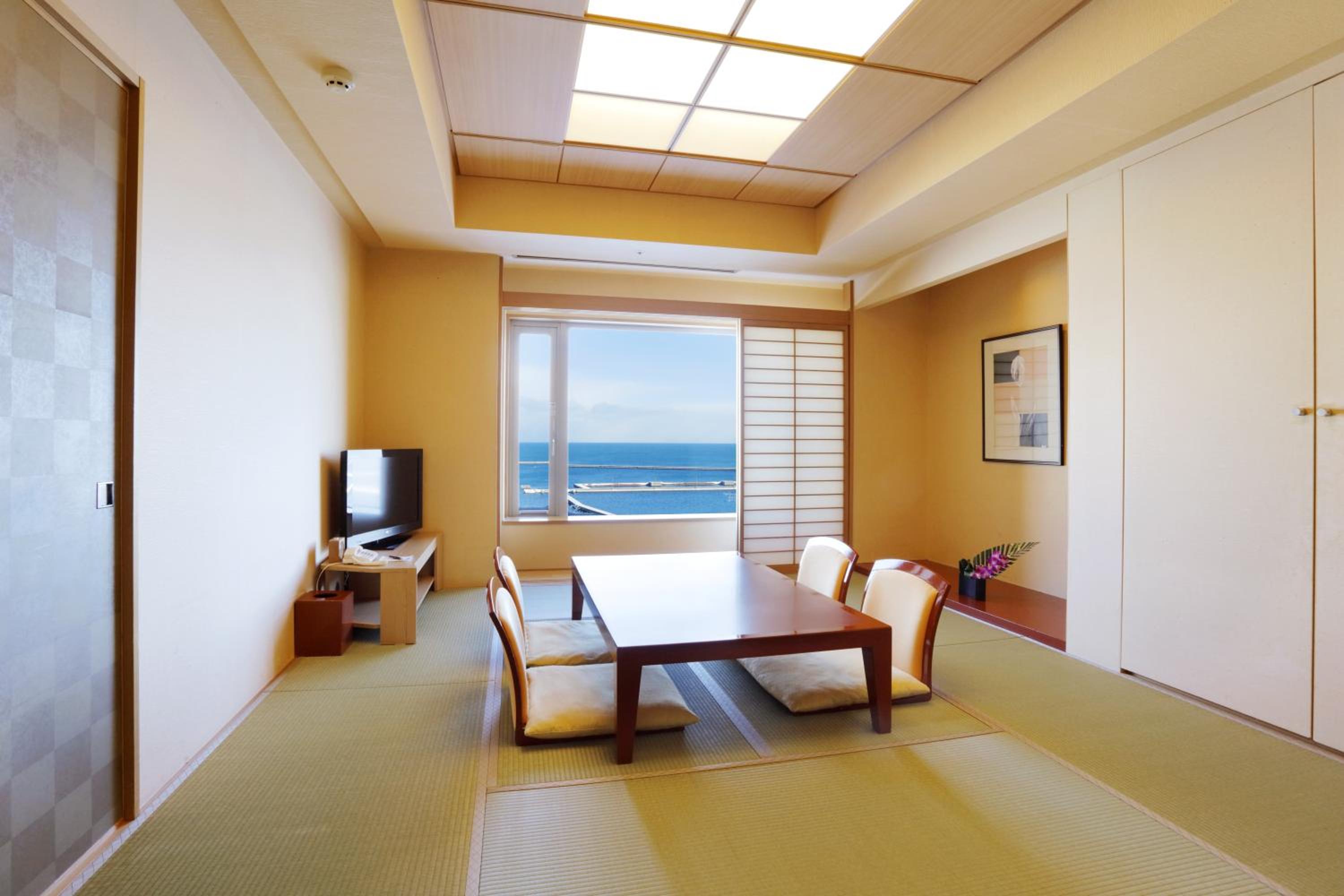 Japanese-Style Room - Non-Smoking - Photo 1