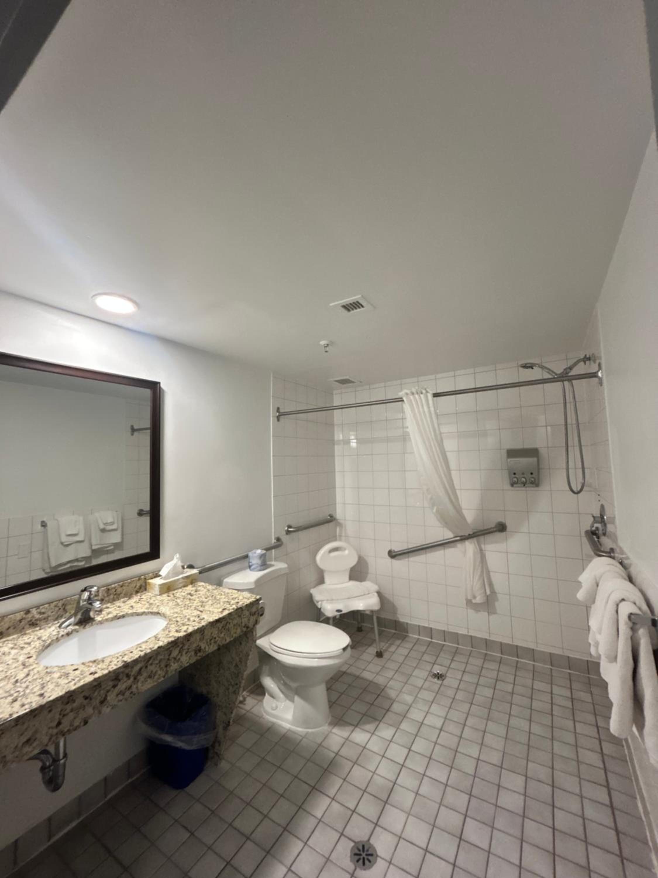 Standard Queen Room - Photo 3