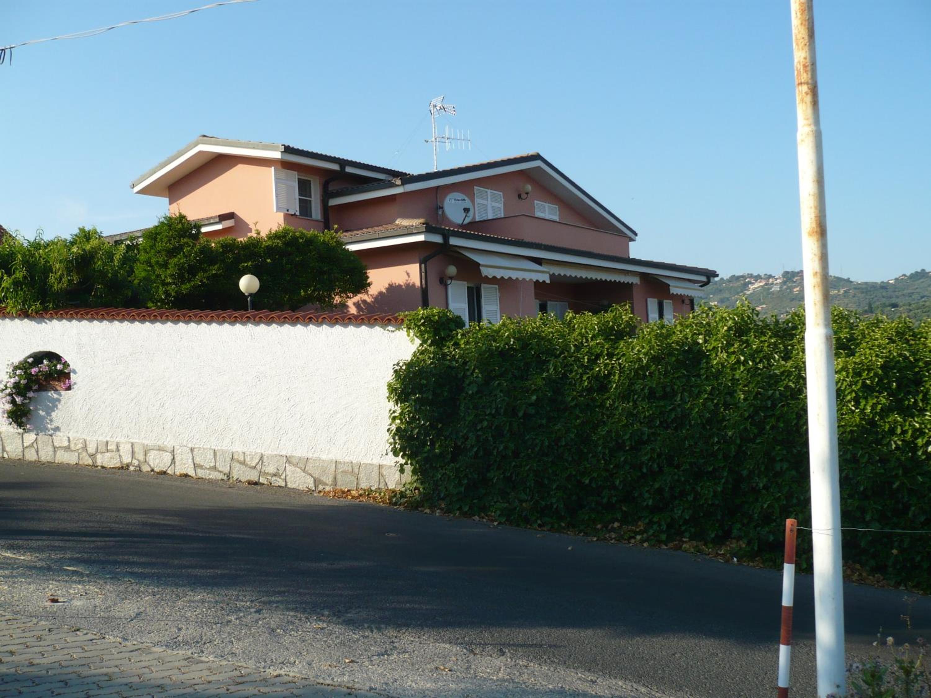 Apartment with Terrace photo 2
