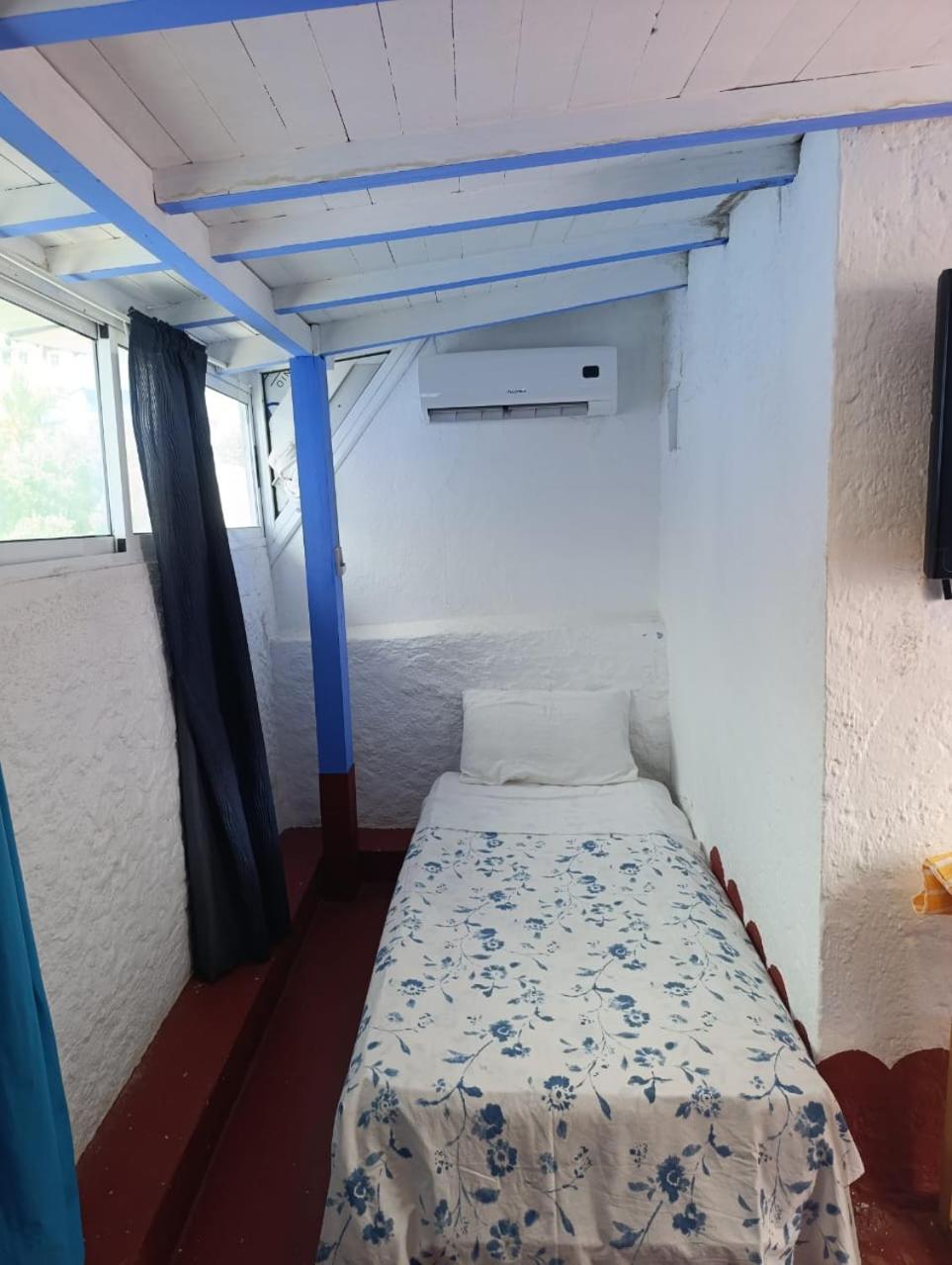 Triple Room with City View - Photo 1