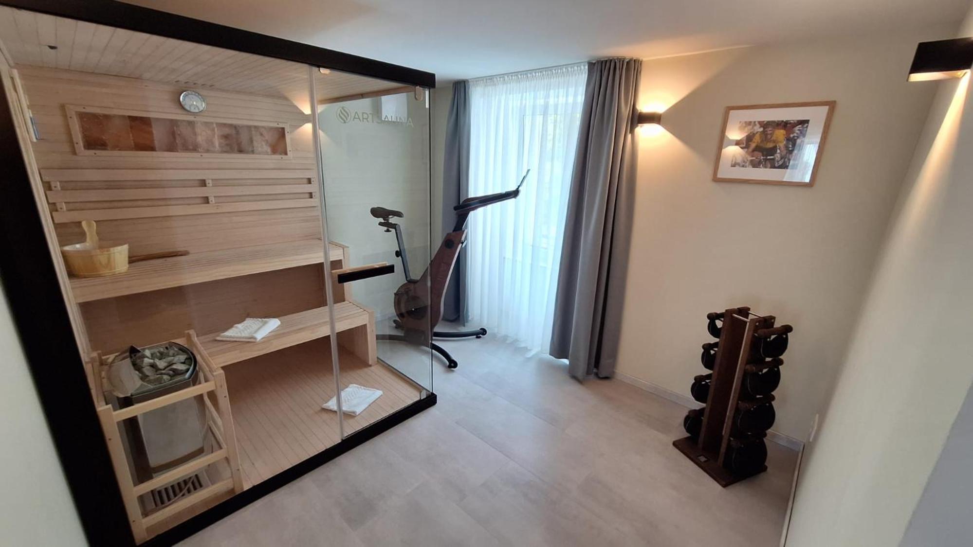 Apartment with Sauna photo 2