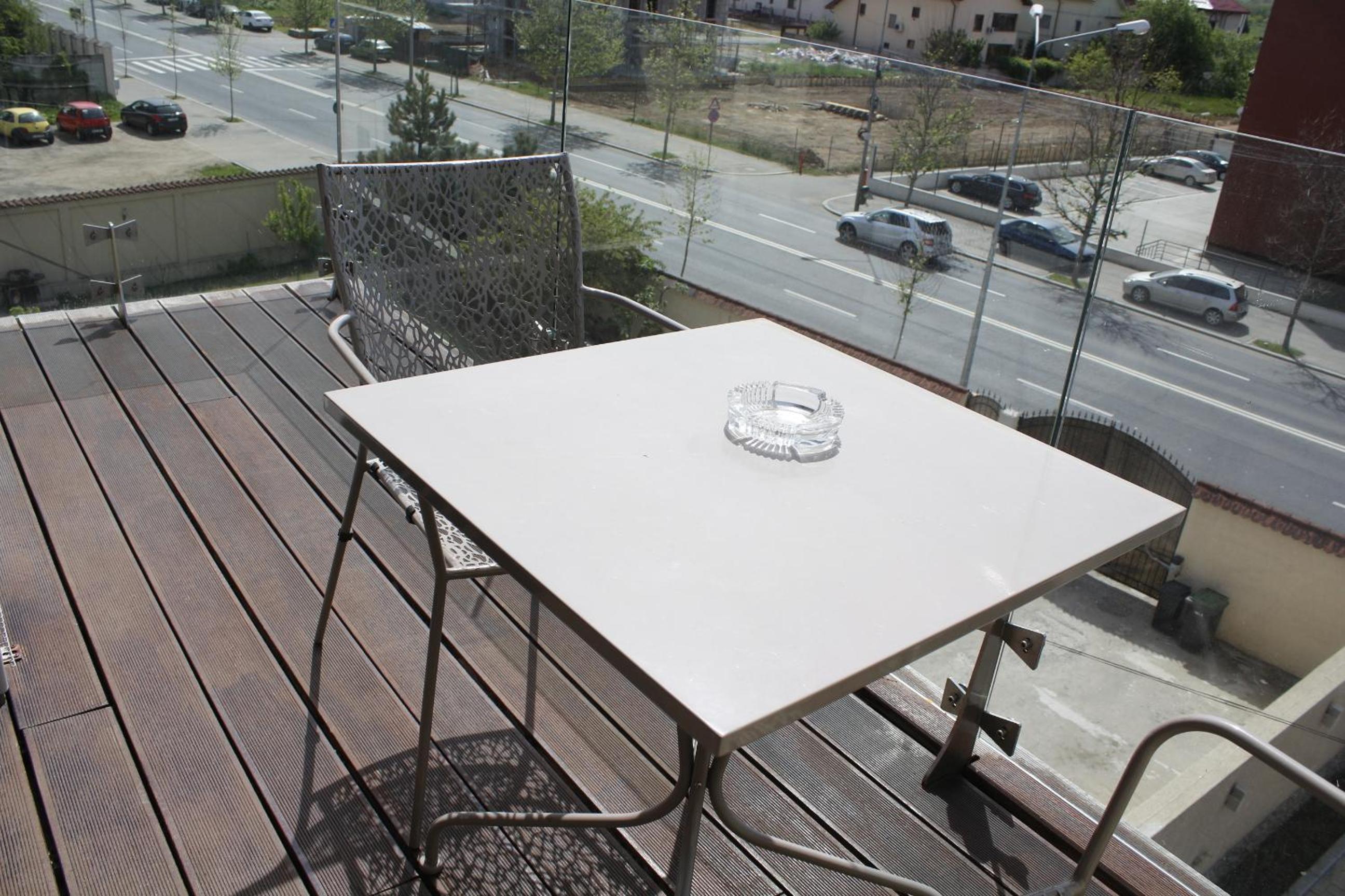 One-Bedroom Suite with Balcony #8 - Photo 6