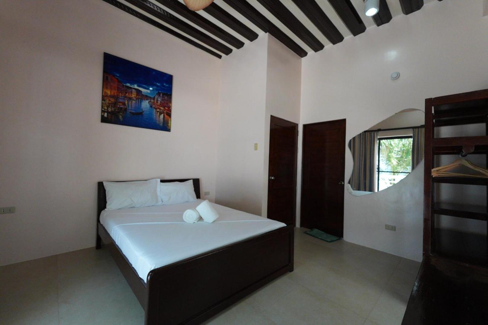 Deluxe Suite with Sea View