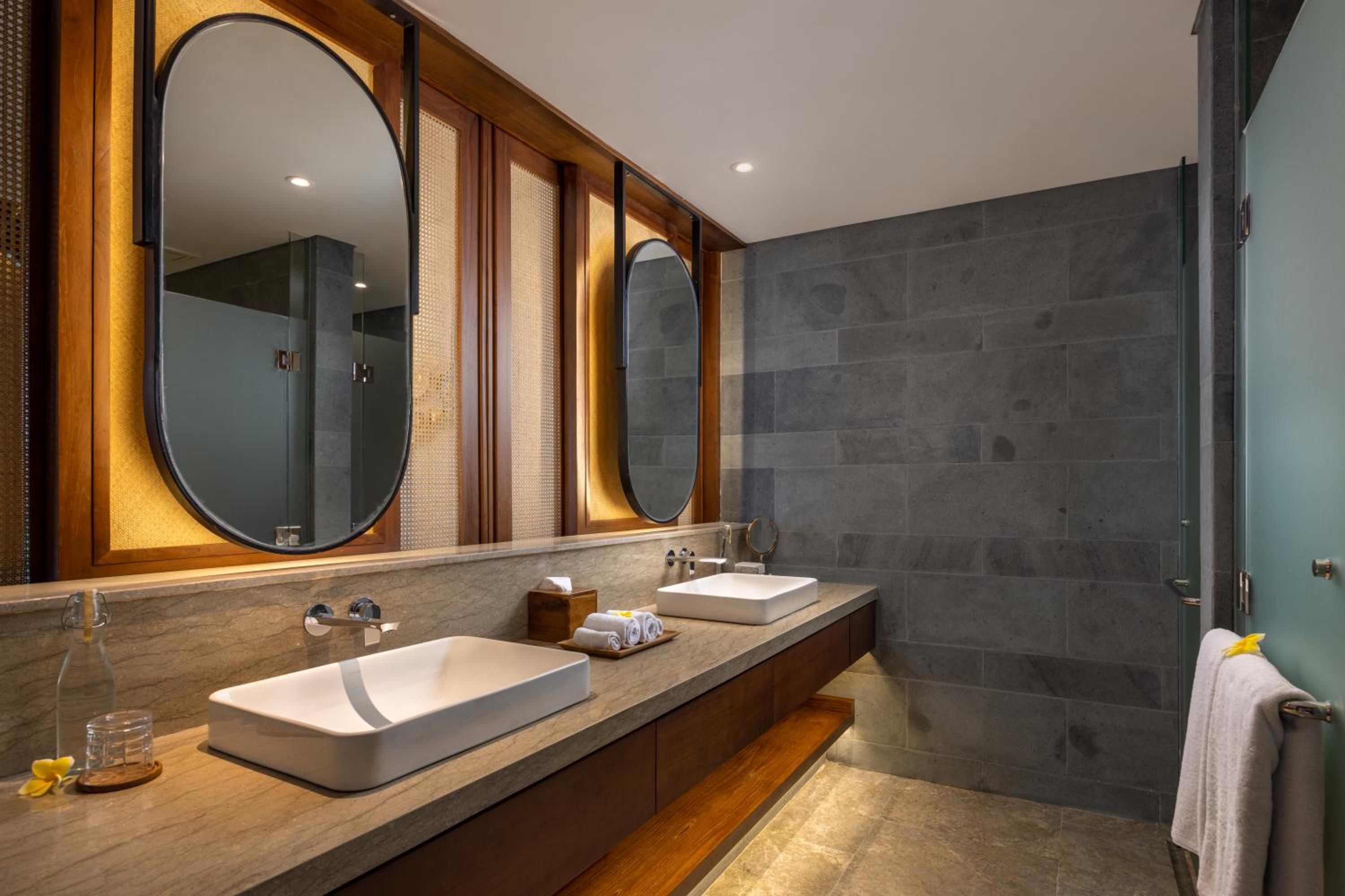 Luxury Suite King Sea View - Photo 4