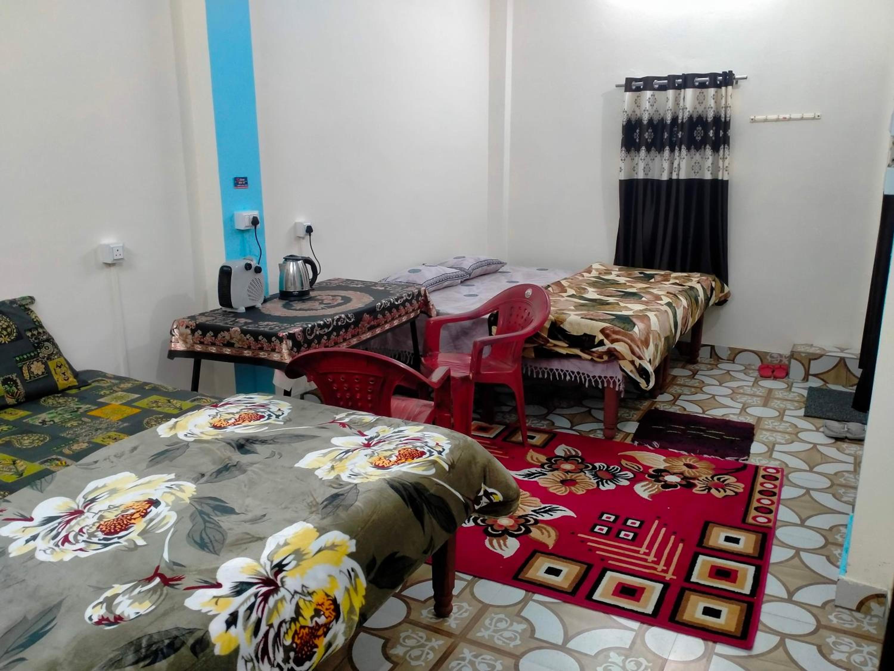 Double Room with Two Double Beds photo 2