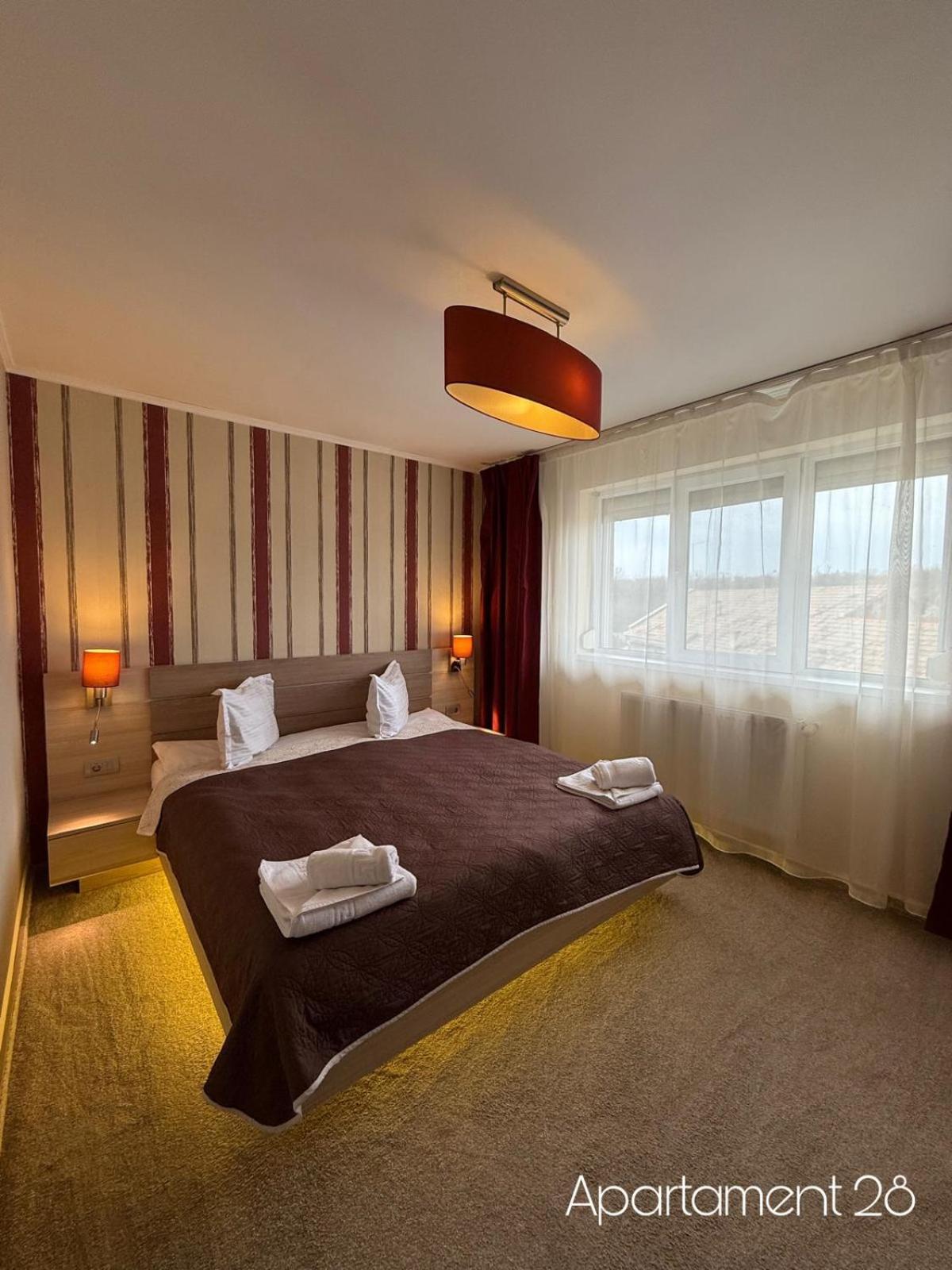 Two-Bedroom Deluxe Apartment with Balcony photo 2