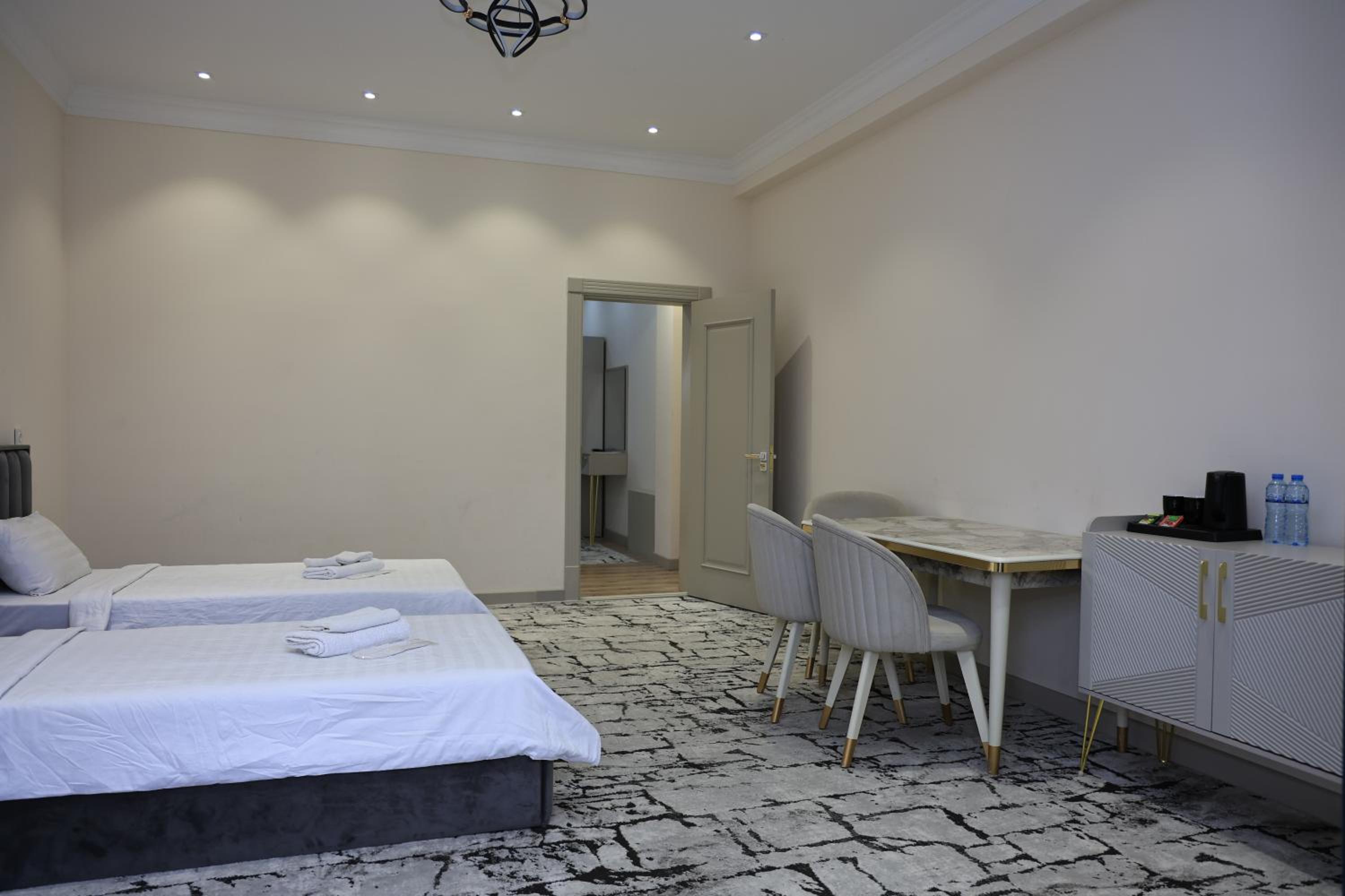 Quadruple Room photo 2