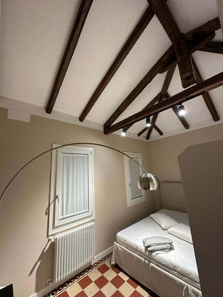One-Bedroom Loft Apartment (Annex) photo 3