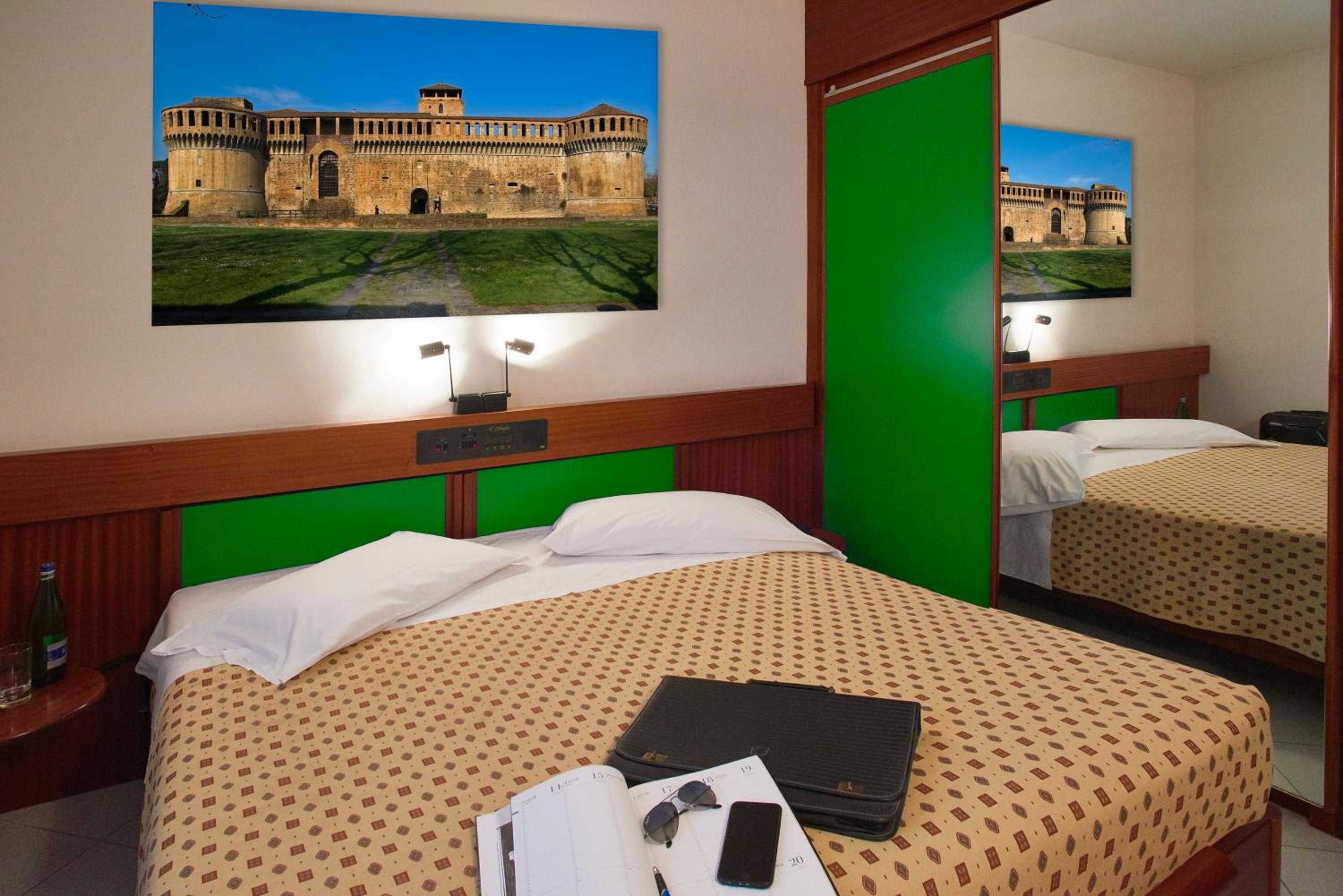 Budget Double or Twin Room photo 3