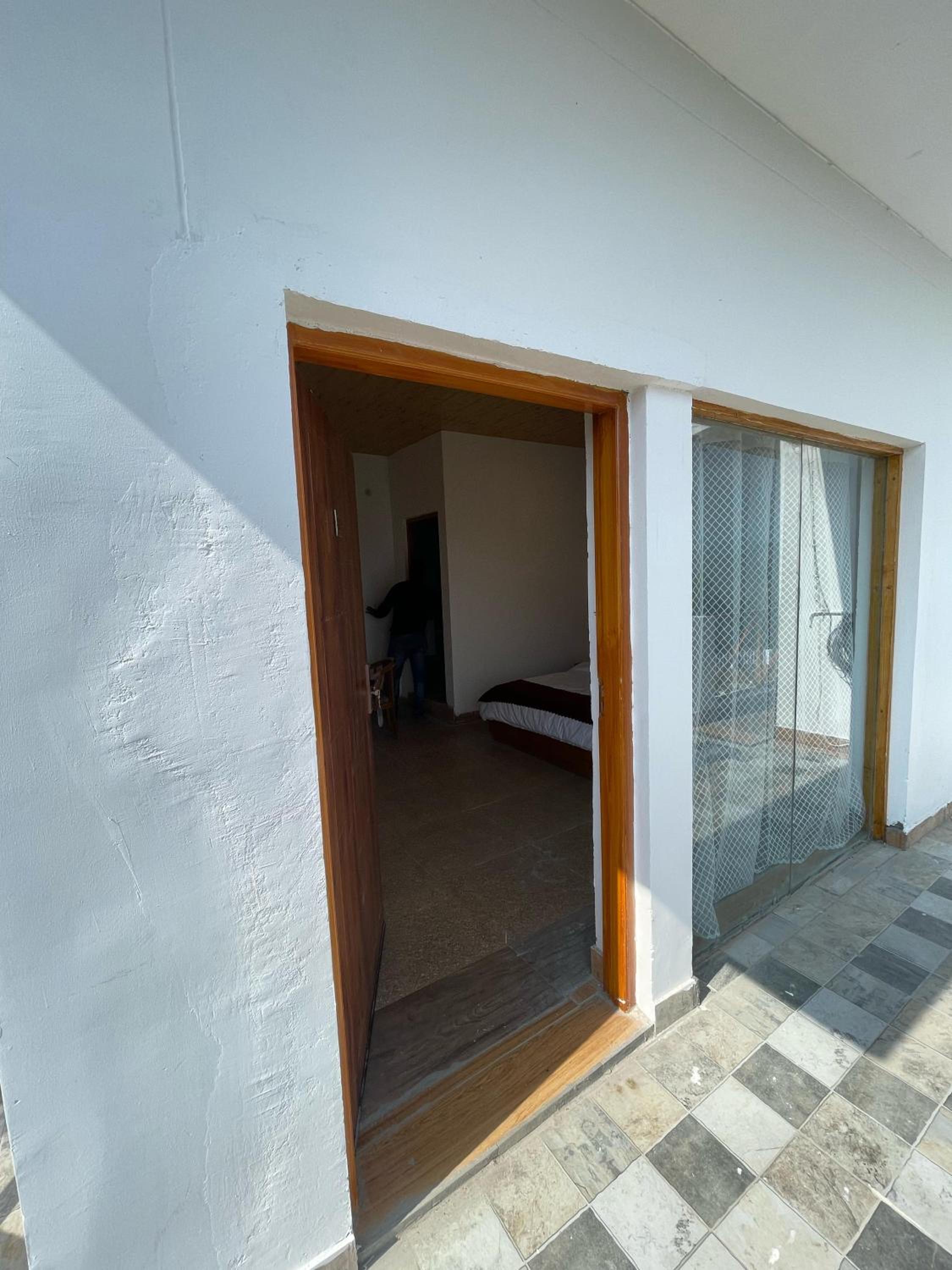Deluxe Room - Photo 7