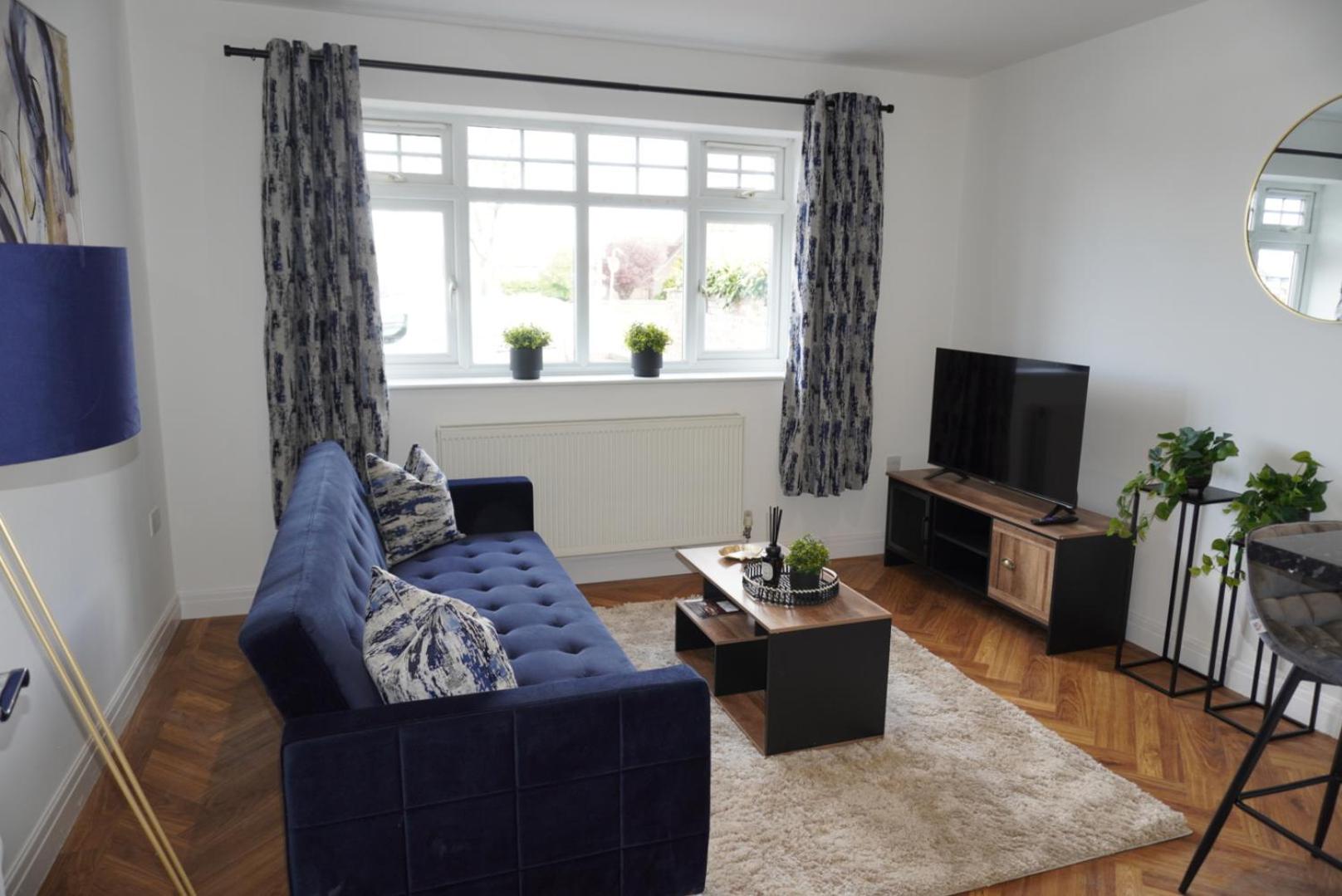 Apartment - Ground Floor photo 1
