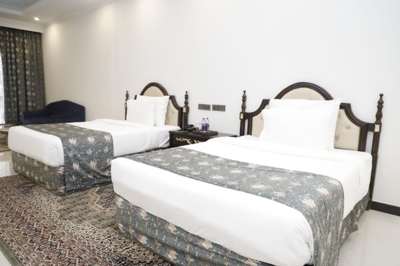 Premium Twin Room - 10% Discount on Laundry and F&B, Complimentary Mini bar and High Tea, Welcome Drink on Arrival photo 1