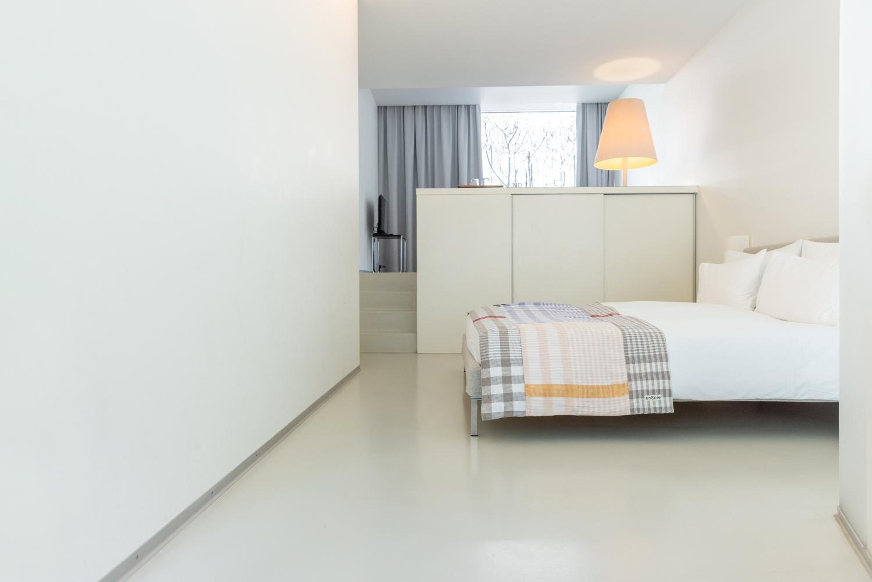 Double Room with Extra Bed - Photo 18